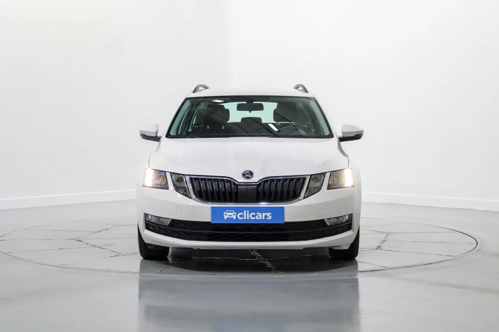 Skoda Octavia Combi 1.6TDI CR Ambition Blanco - 2