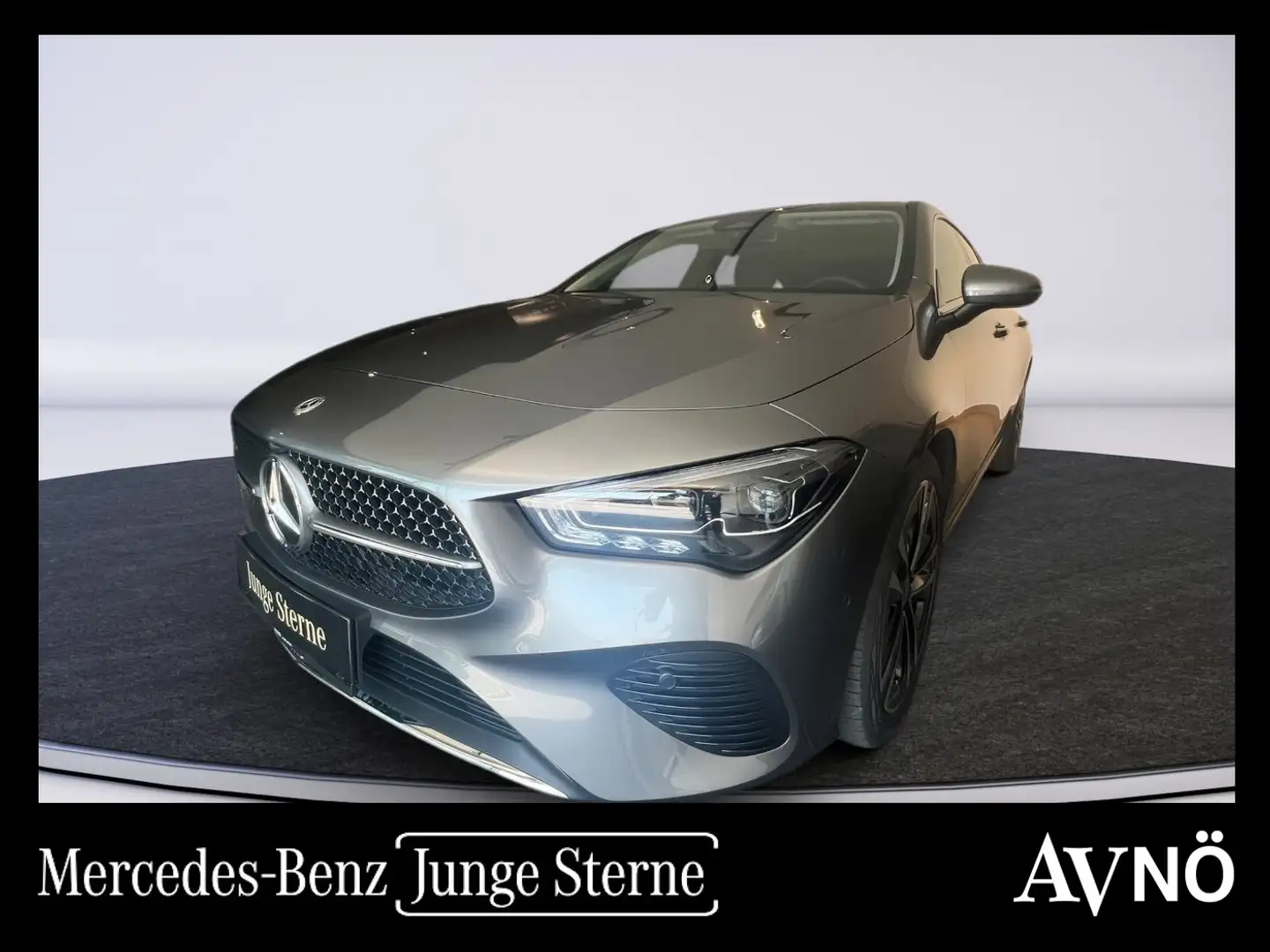 Mercedes-Benz CLA 180 d Shooting Brake Österreich-Edition Progressive Grau - 1