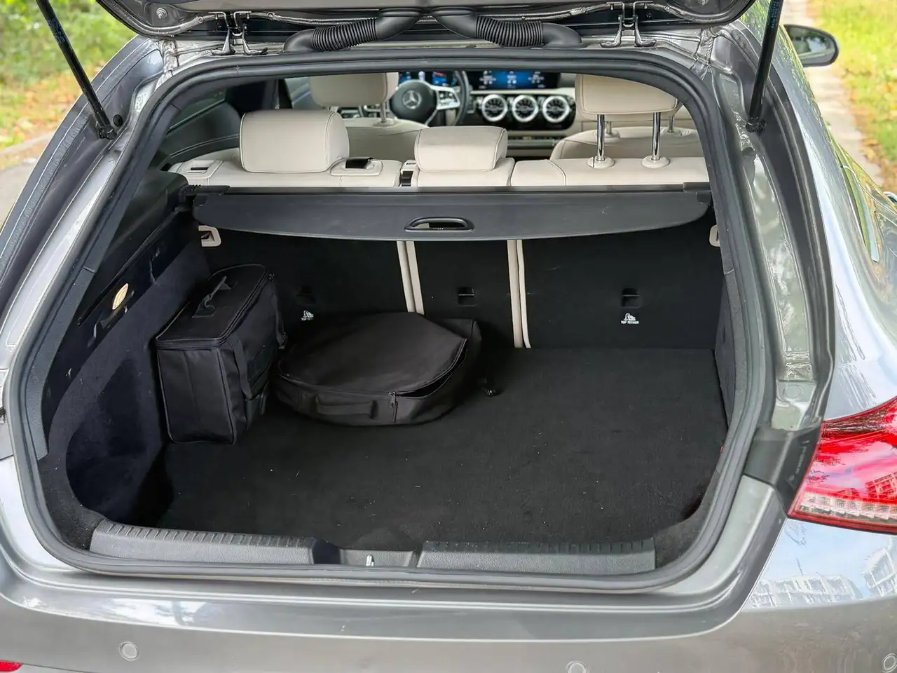 Mercedes-Benz CLA 250 e PHEV AMG Line-Cuir Blanc-Toit Pano- Automatique, миниатюра 13