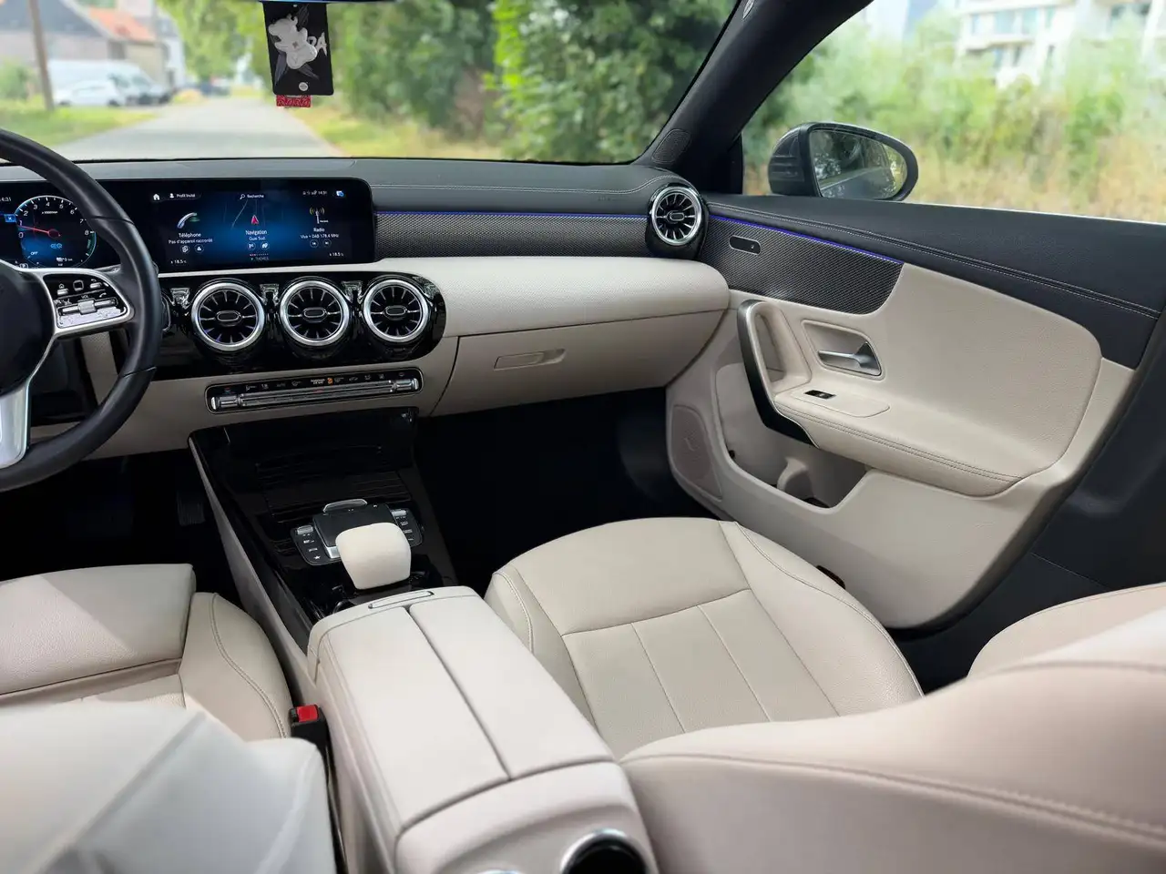 Mercedes-Benz CLA 250 e PHEV AMG Line-Cuir Blanc-Toit Pano- Automatique, миниатюра 25