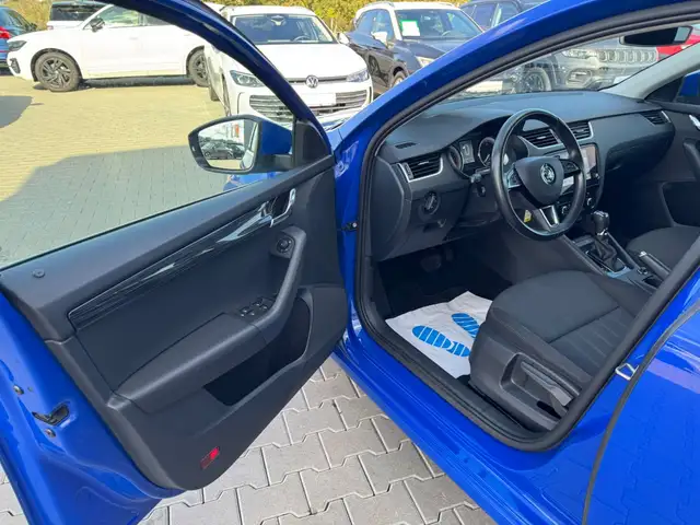 Skoda Octavia view 8