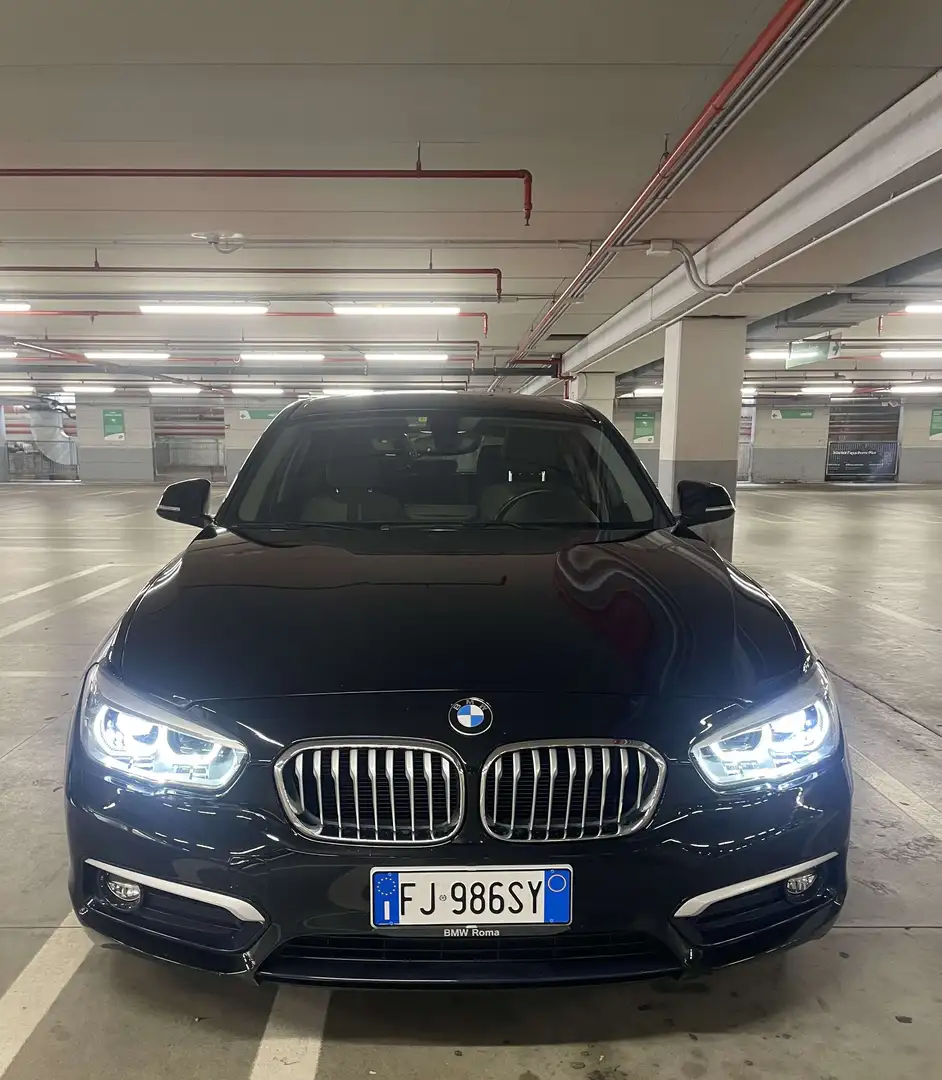 BMW 116 116d Urban 5p auto - 1