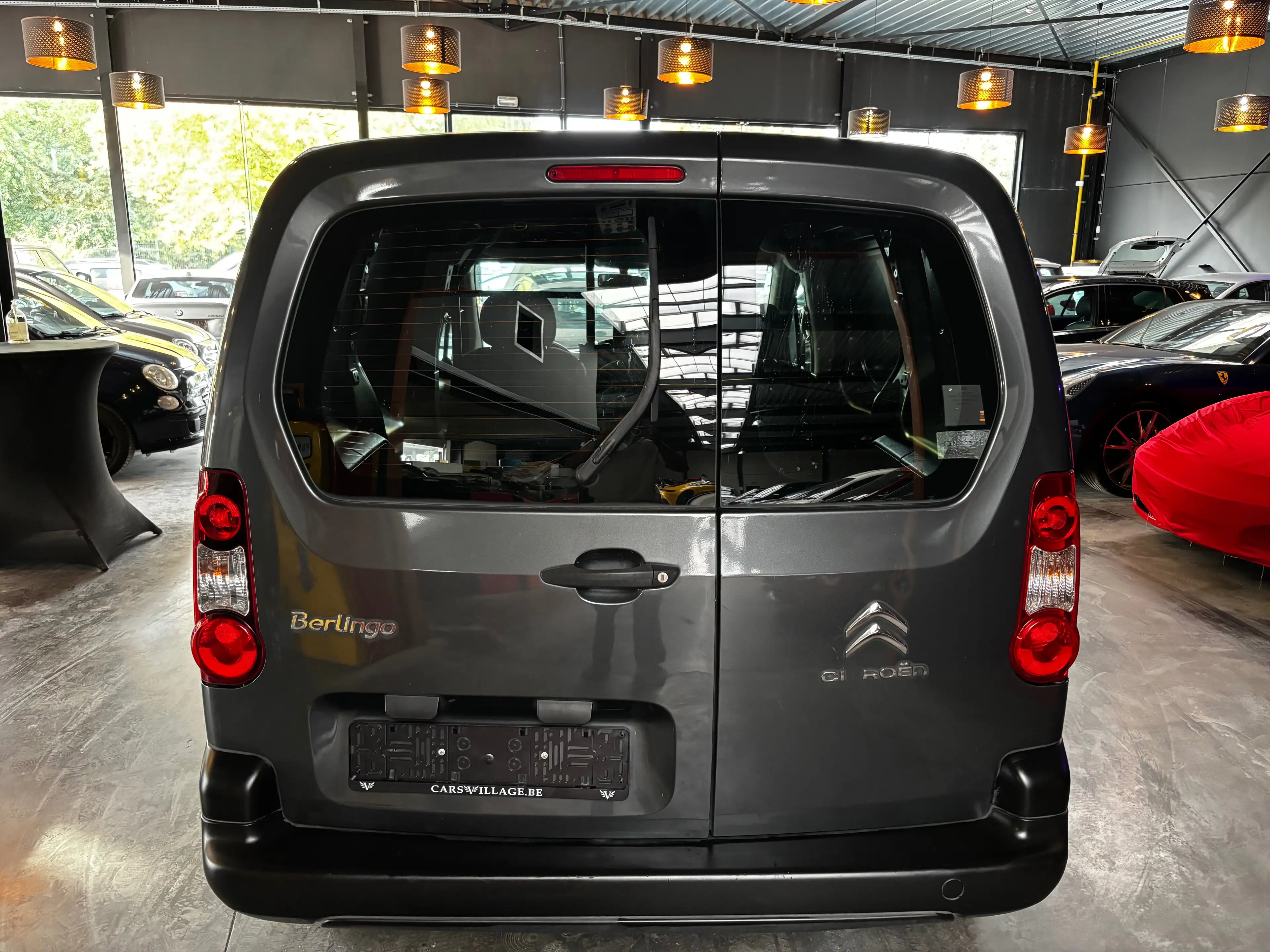 Citroen Berlingo 1.6 BlueHDi L1 Club chantier/werf / 12 MOIS DE GARANTIE / AC / ENTRETIEN — photo 4