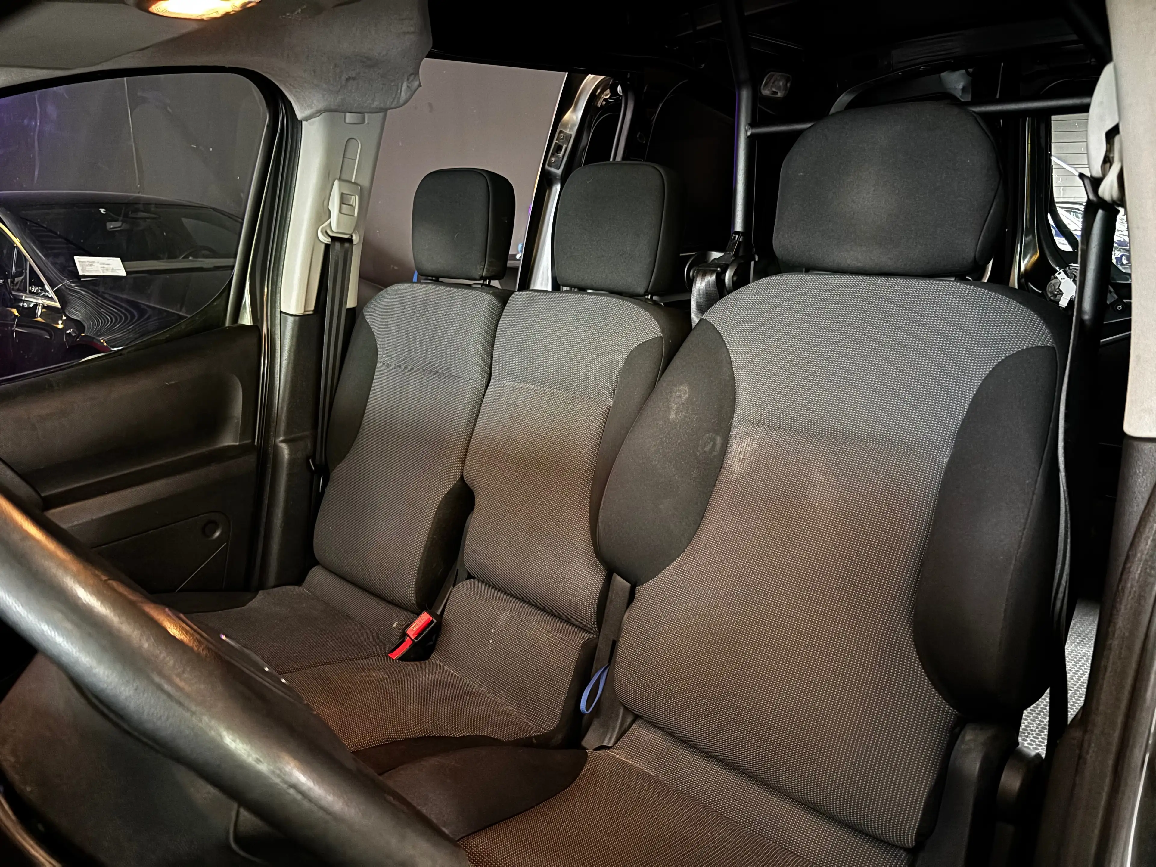 Citroen Berlingo 1.6 BlueHDi L1 Club chantier/werf / 12 MOIS DE GARANTIE / AC / ENTRETIEN — photo 10