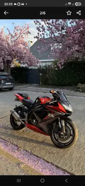 Suzuki GSX-R 750 - foto 6