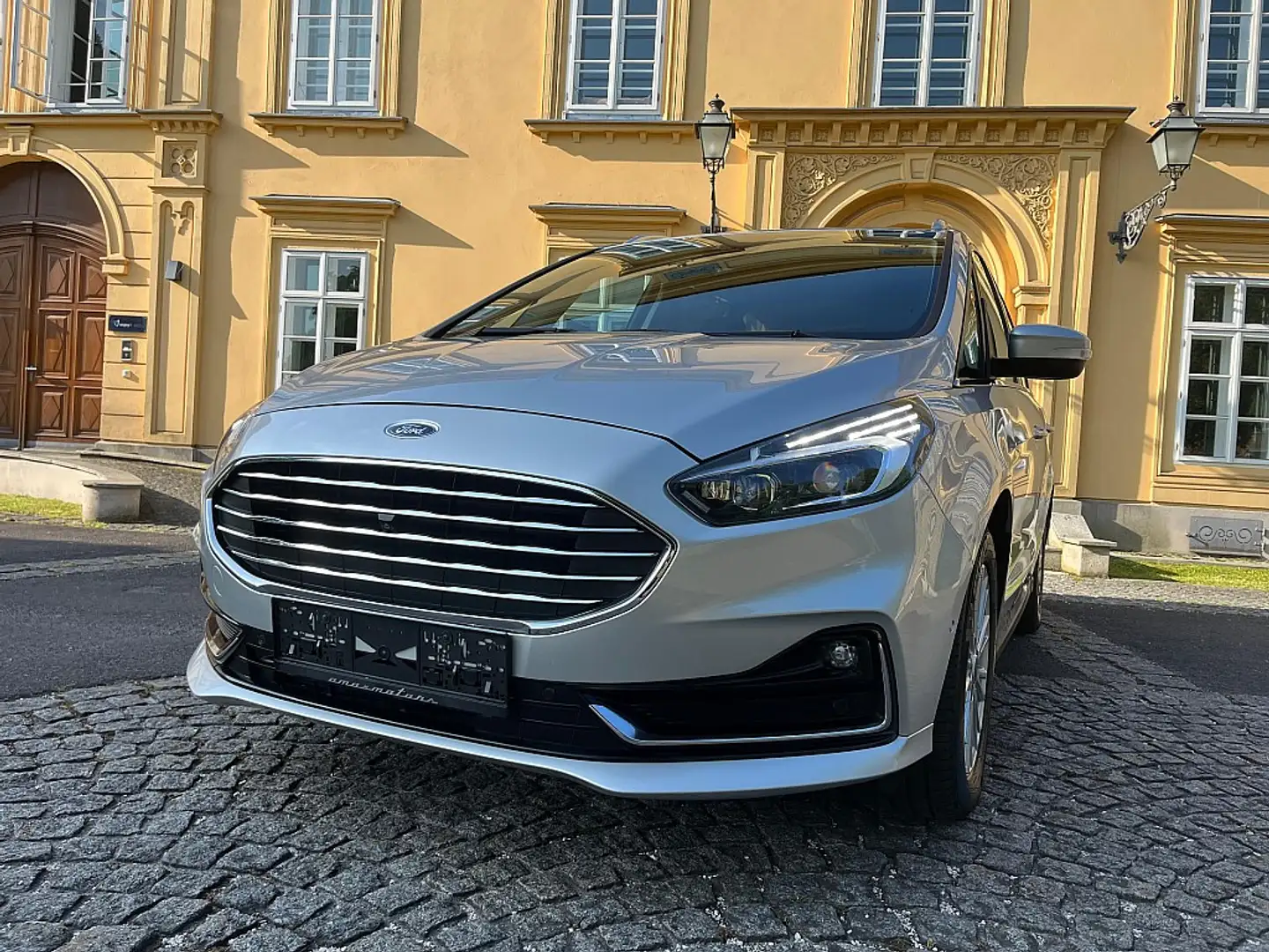 Ford Galaxy 2,0 EcoBlue SCR Titanium Aut., 7-Sitze AHK, Pan... Argent - 2
