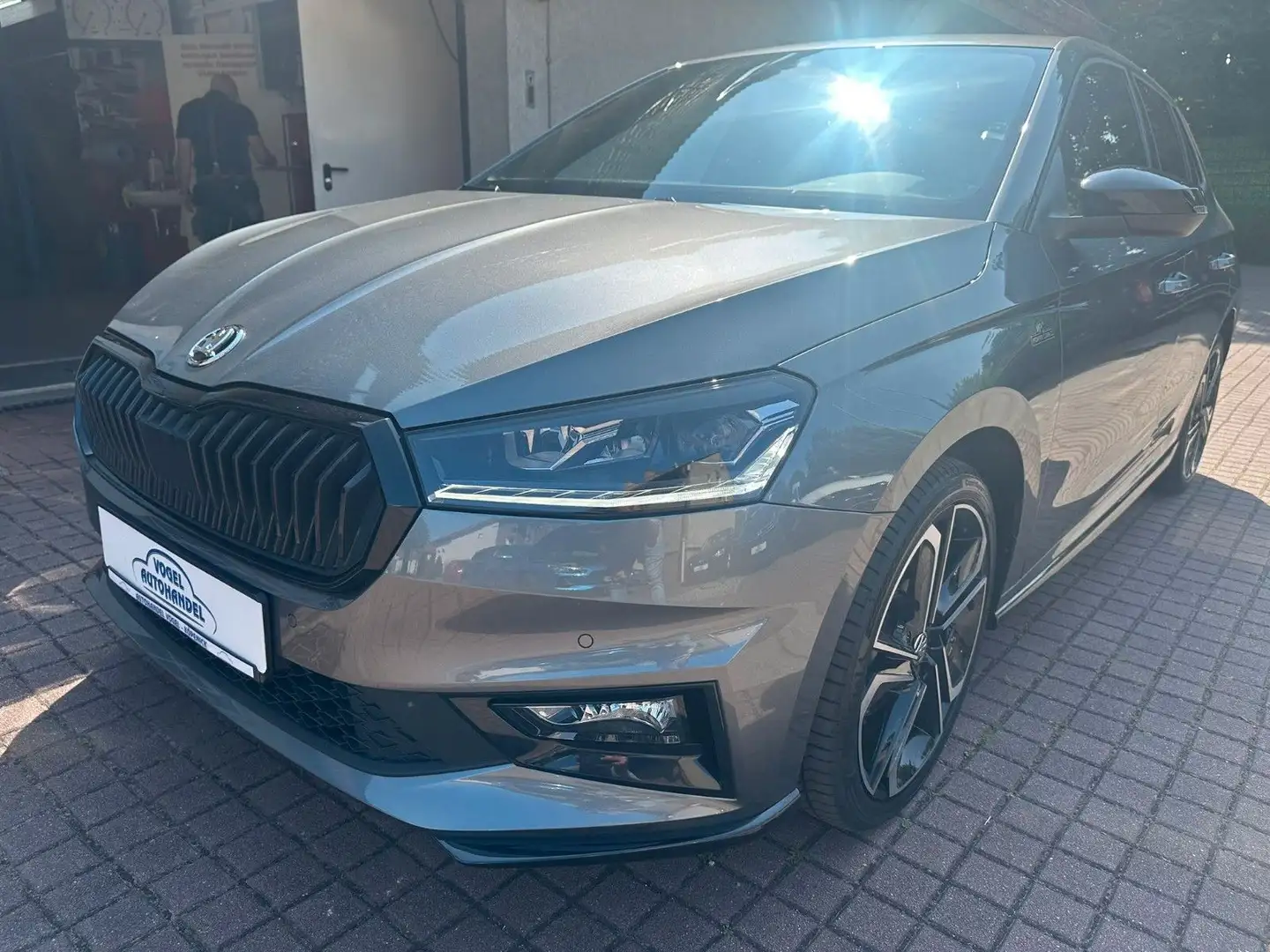 Skoda Fabia Monte Carlo*DSG*LED*SITZH.*SOUND*110KW* Grigio - 1