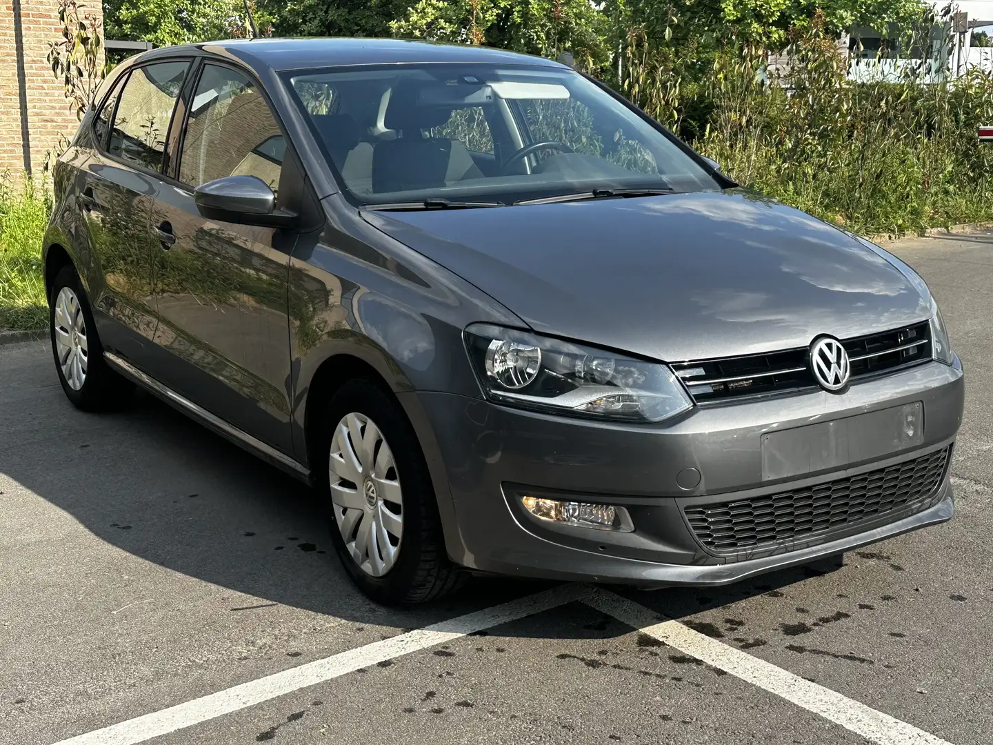 Volkswagen Polo 1.6 CR TDi Comfortline BMT DPF Gris - 1