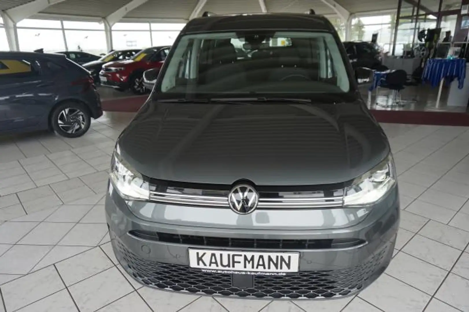 Volkswagen Caddy CADDY MAXI 1.5 TSI DSG STYLE KAMERA LED NAVI 7-SIT Grau - 2