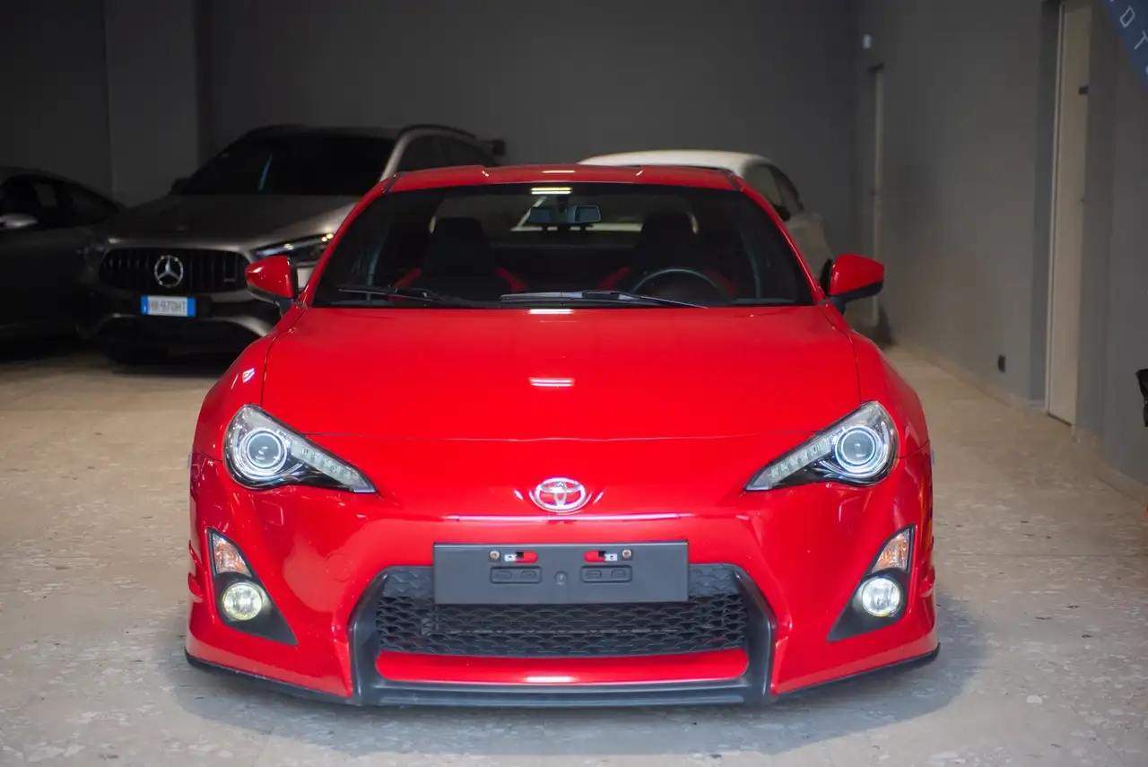 Toyota GT86 2.0 Aerokit | 200 ch | BVM | Kit carrosserie Aerokit | Aileron arrière | Jantes alliage | Écran multimédia