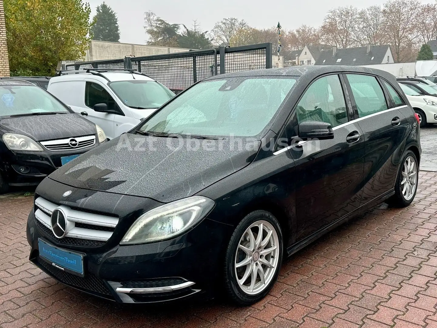Mercedes-Benz B 200 CDI*AUTOMATIK*2.HAND*TÜV NEU* Schwarz - 2