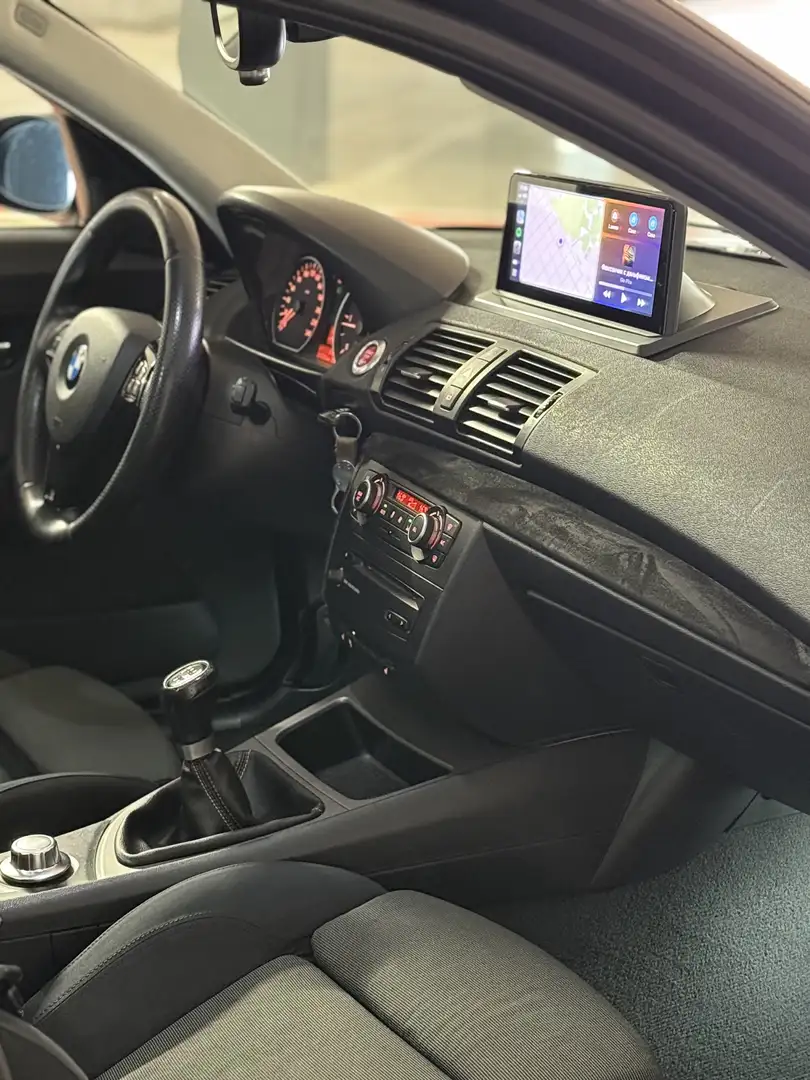 BMW 120 120d Futura - 1