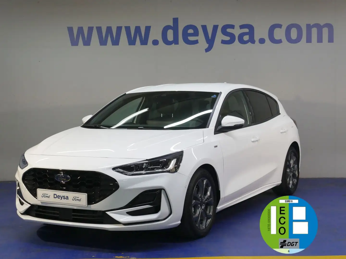Ford Focus 1.0 Ecoboost MHEV ST-Line X 125 Weiß - 1