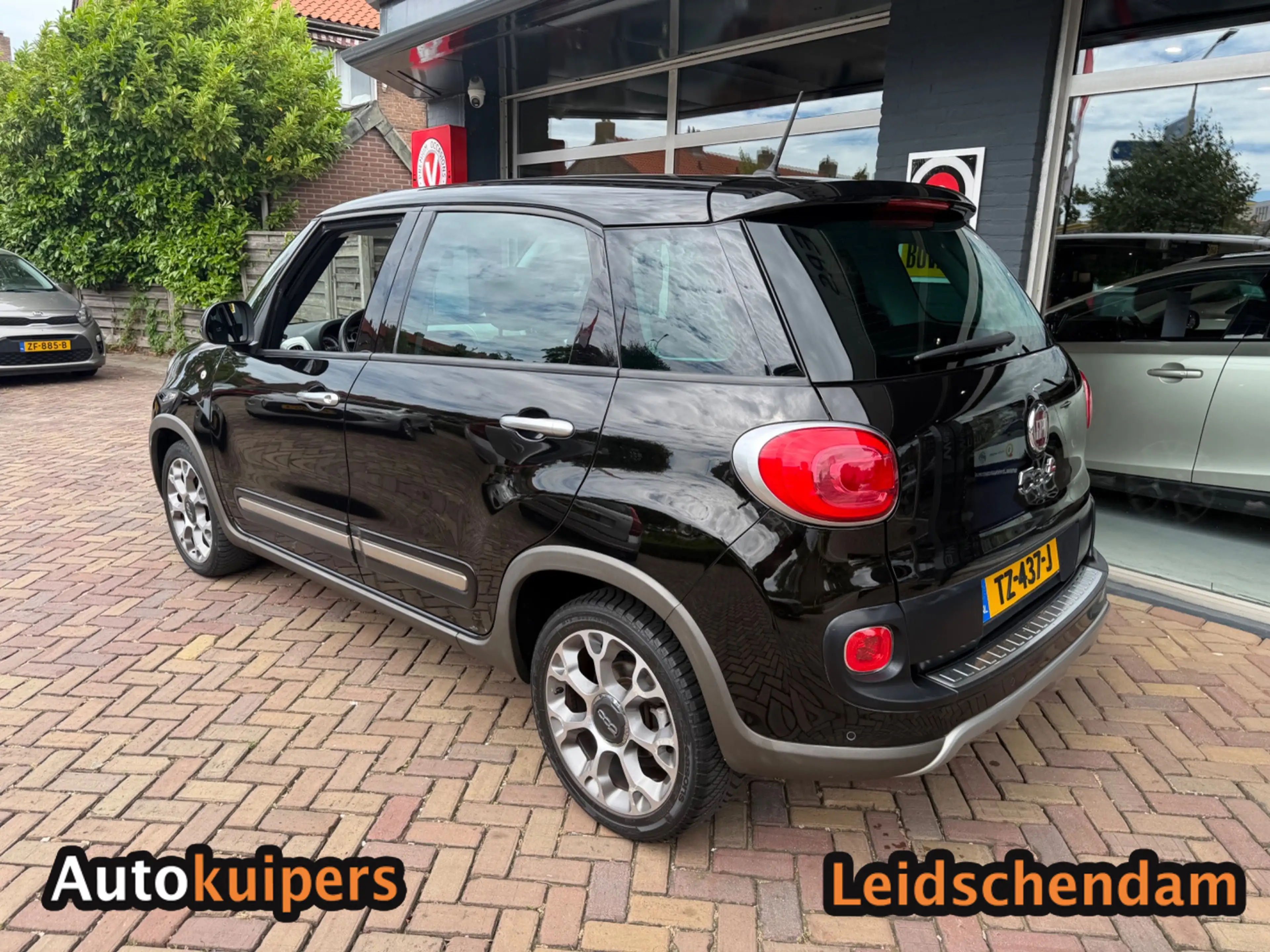 Fiat 500L 1.4-16V Easy — photo 9