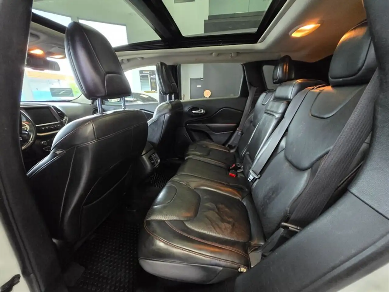 Jeep Cherokee fotografie Jeep Cherokee