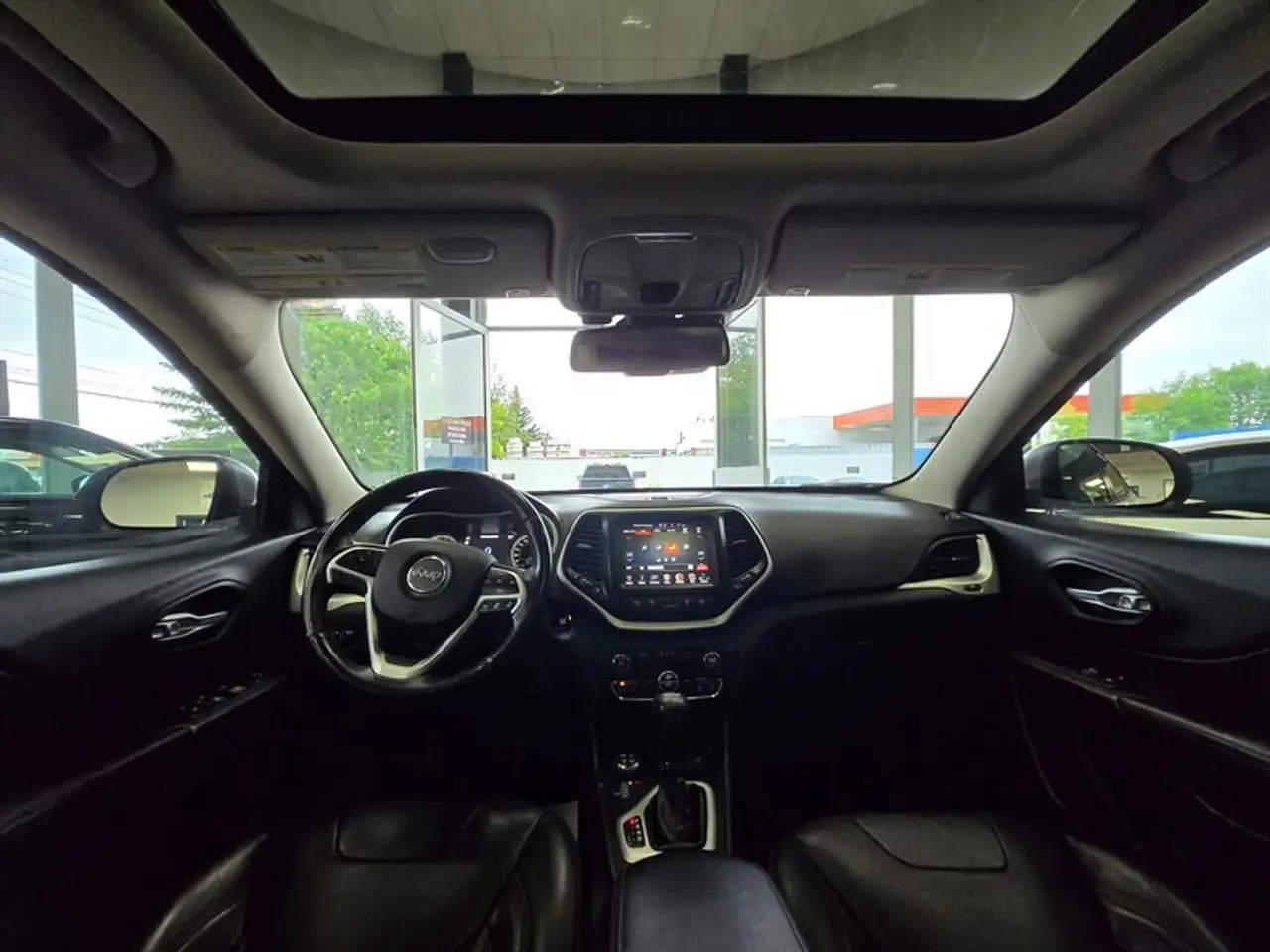 Jeep Cherokee fotografie Jeep Cherokee