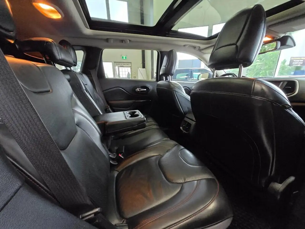Jeep Cherokee fotografie Jeep Cherokee
