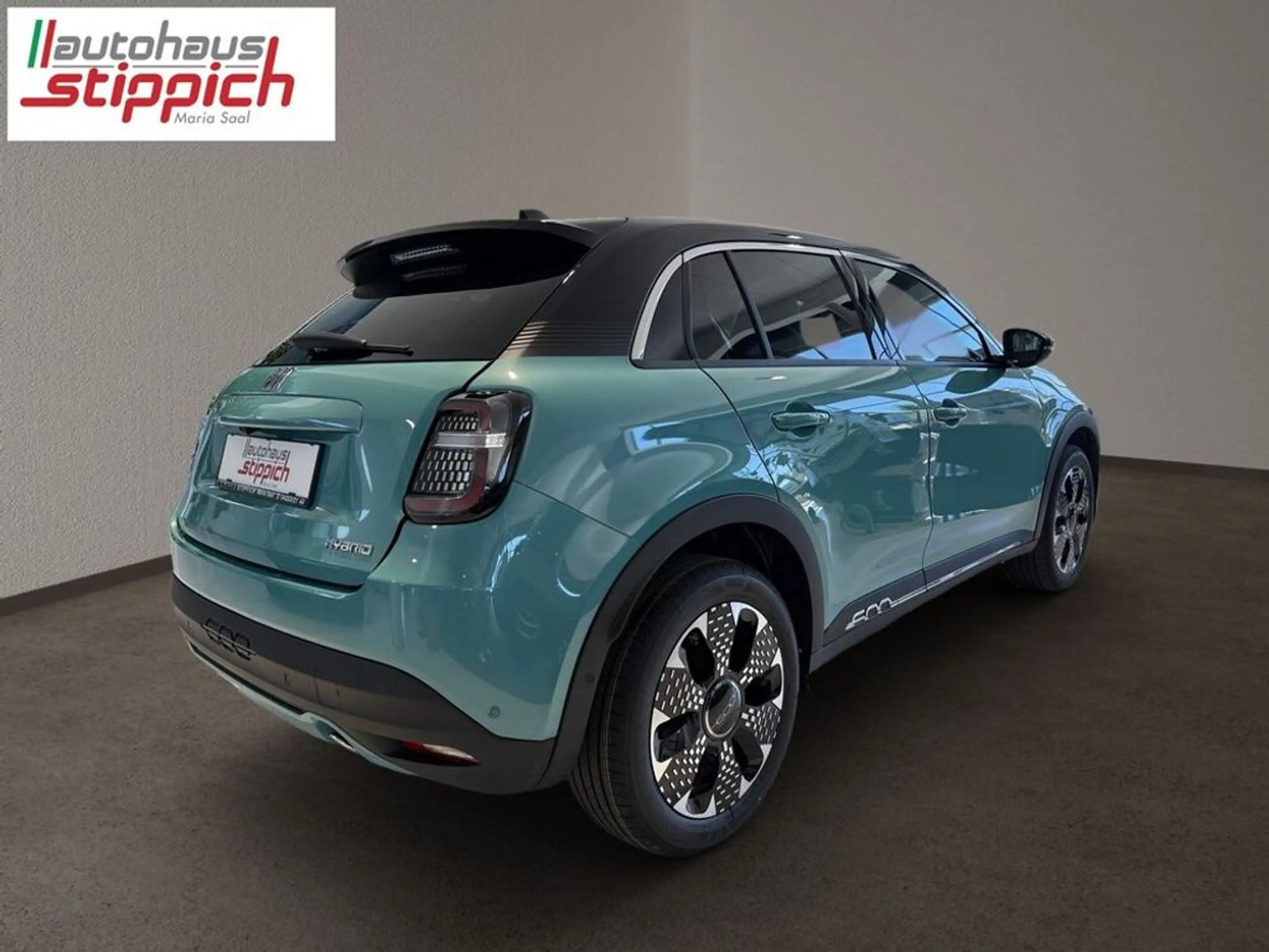 Fiat 600 e-Hybrid 110 eDCT6 La Prima — photo 12