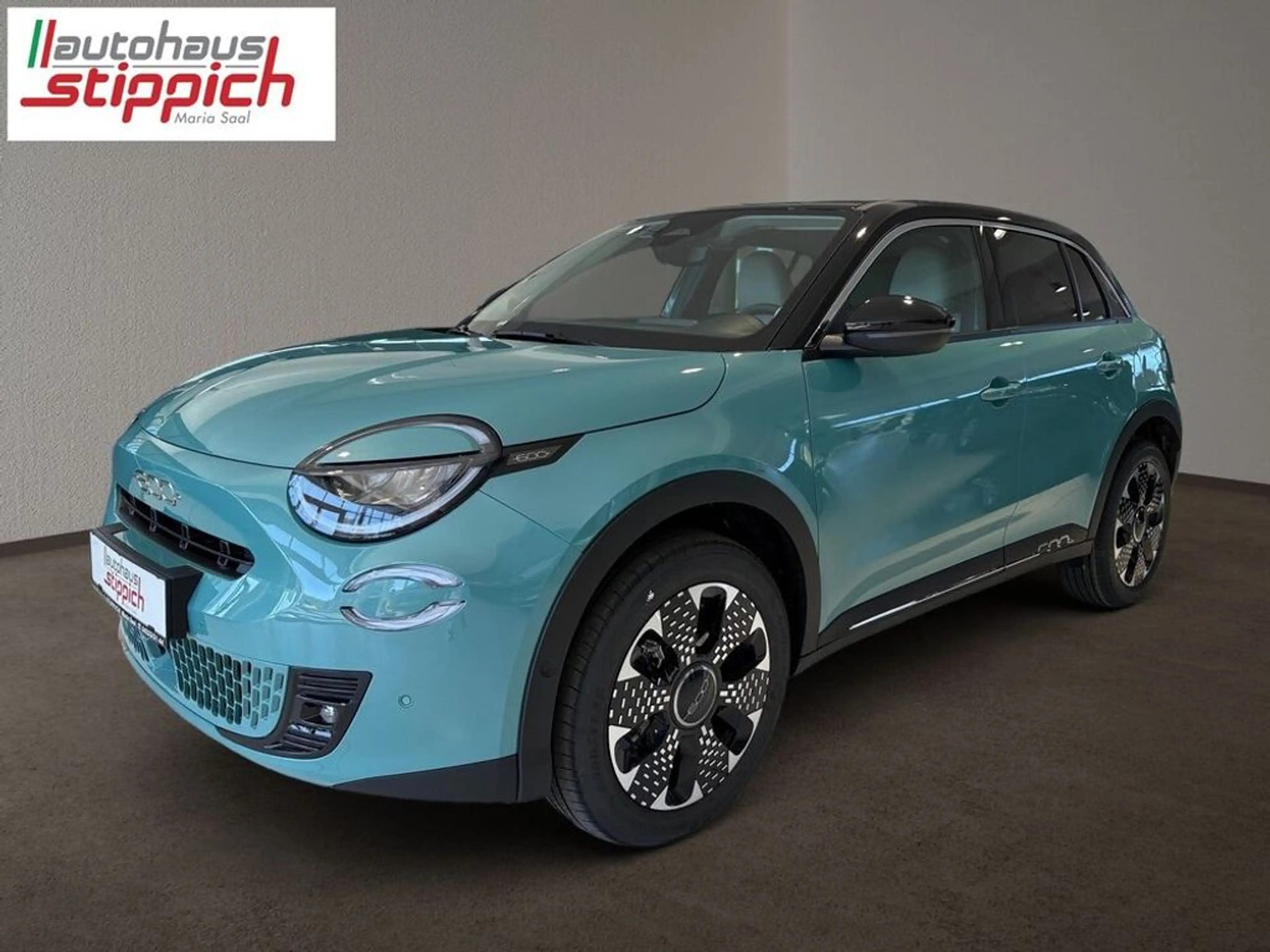 Fiat 600 e-Hybrid 110 eDCT6 La Prima — photo 2