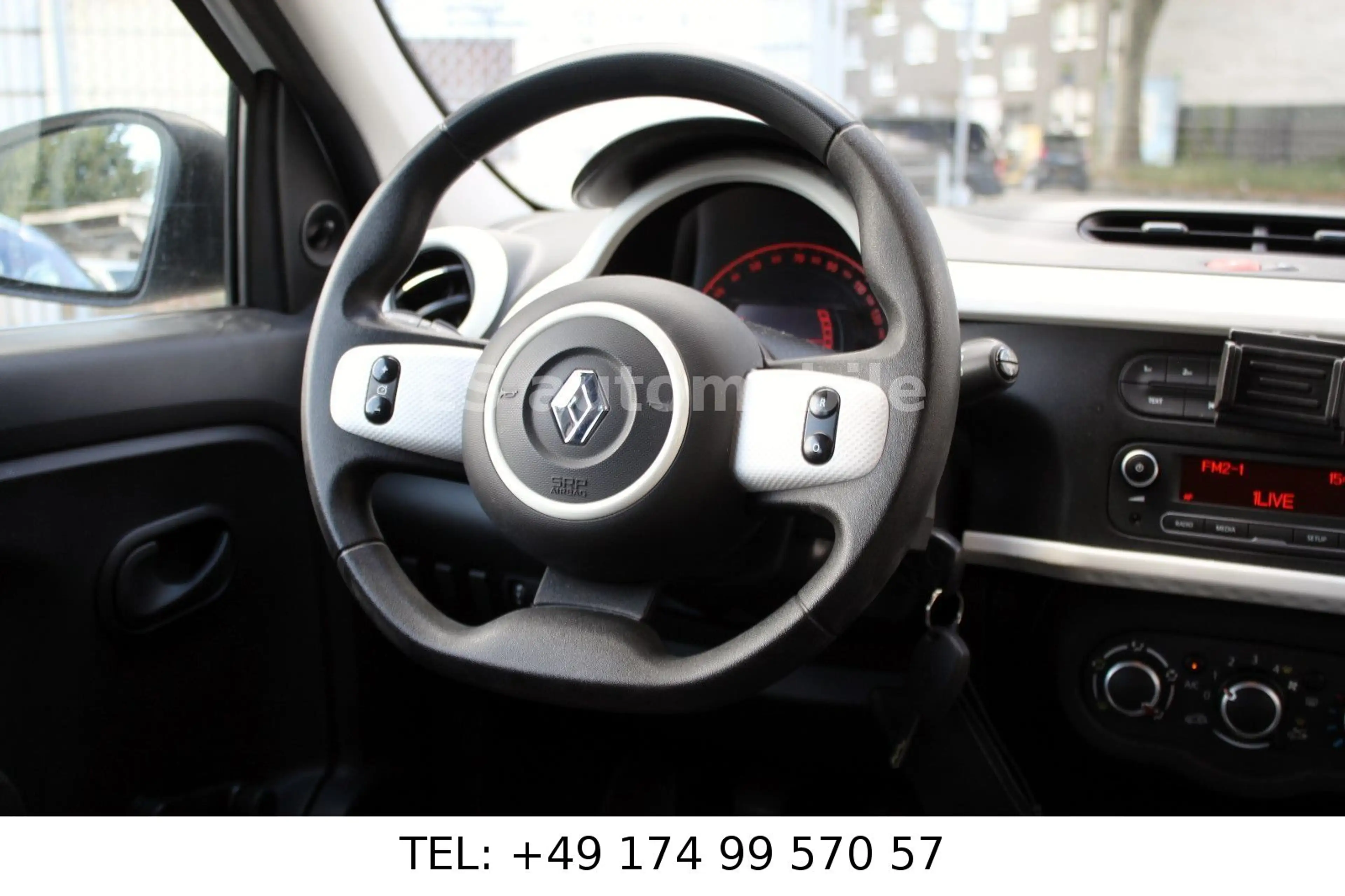 Renault Twingo Expression **1.Hand/ wenig km / TÜV NEU** — photo 15