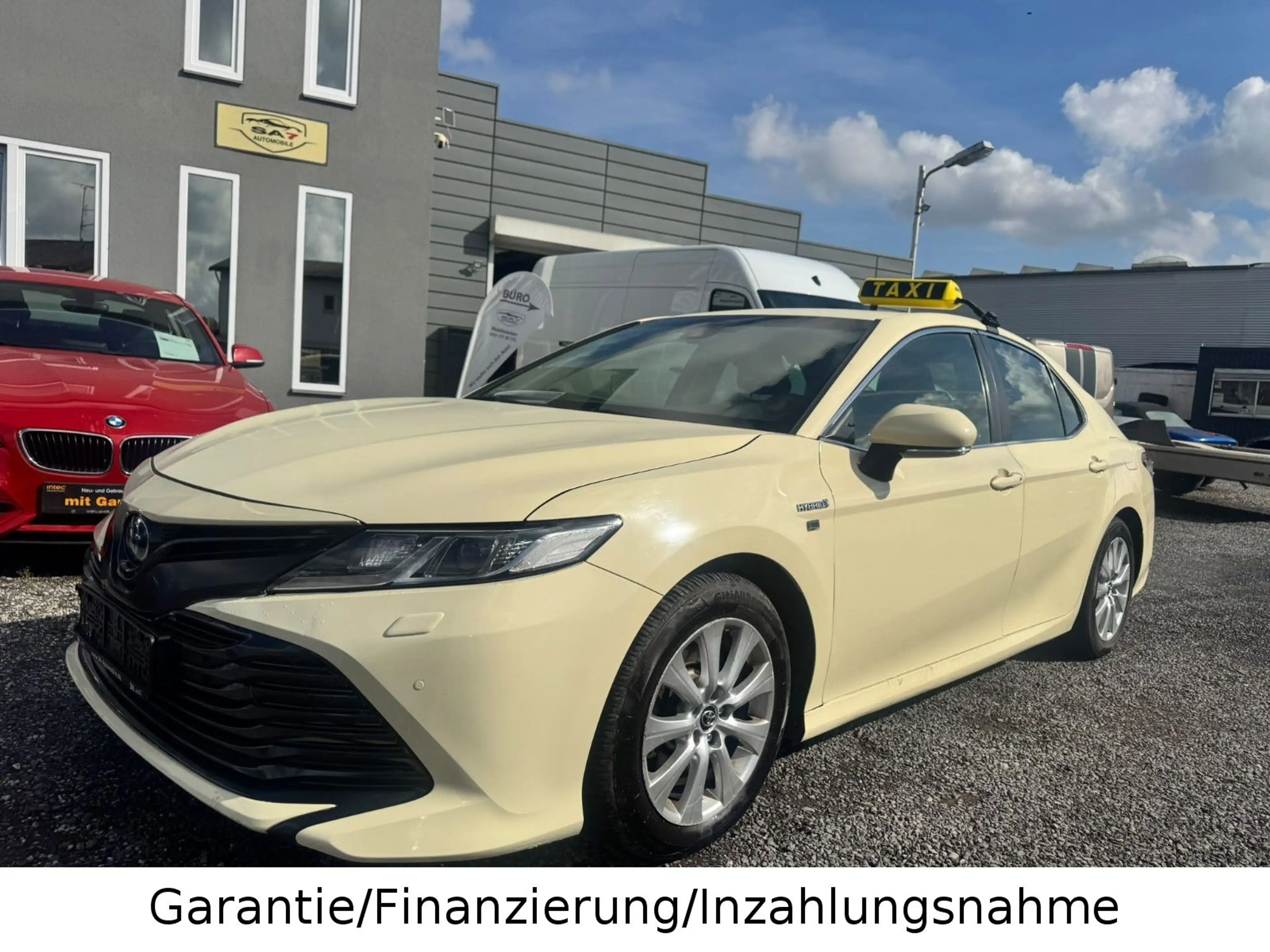 Toyota Camry Hybrid BusinessEdition*1.HD*TüvNeu*Volleder