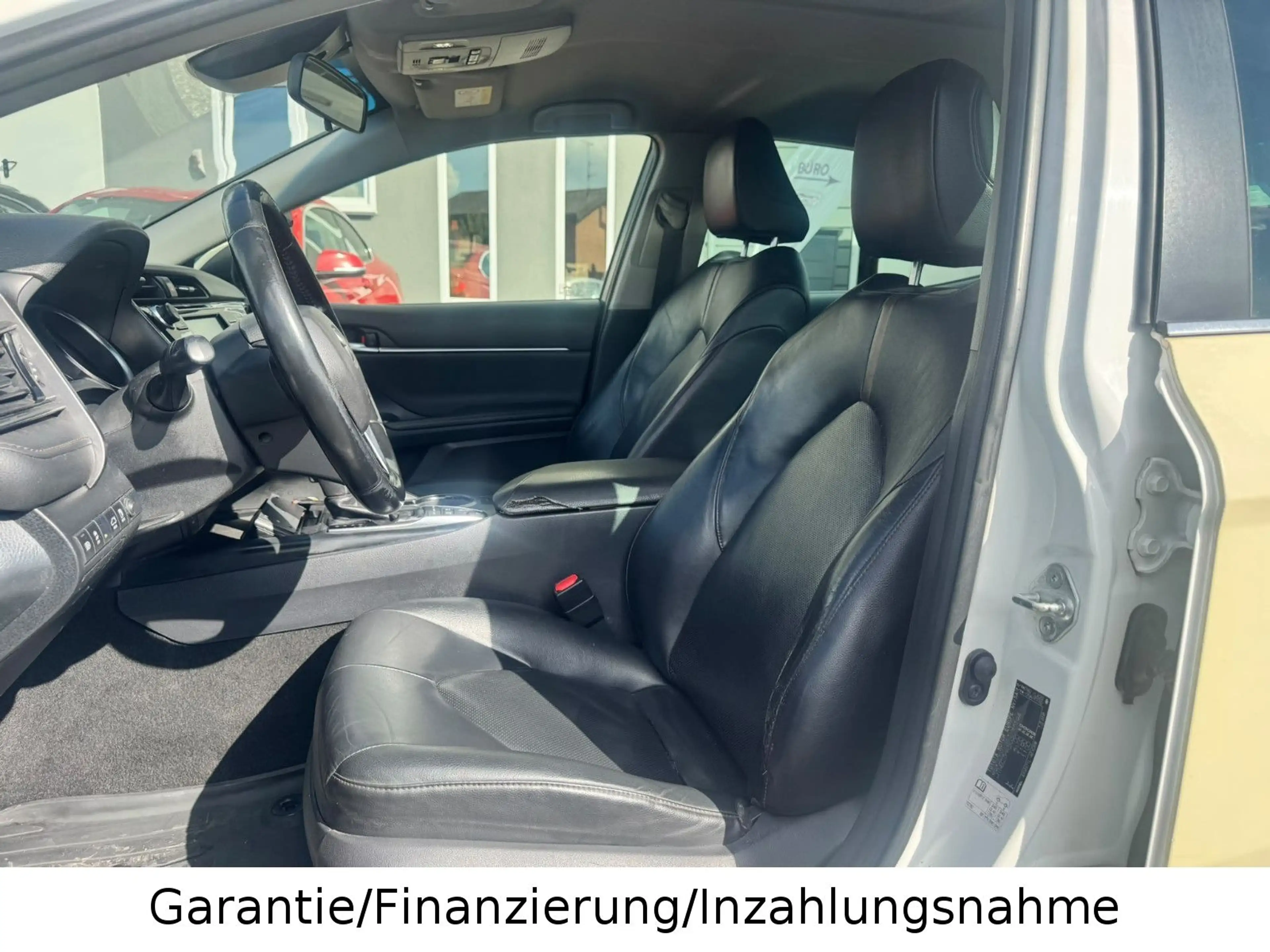 Toyota Camry Hybrid BusinessEdition*1.HD*TüvNeu*Volleder — photo 10