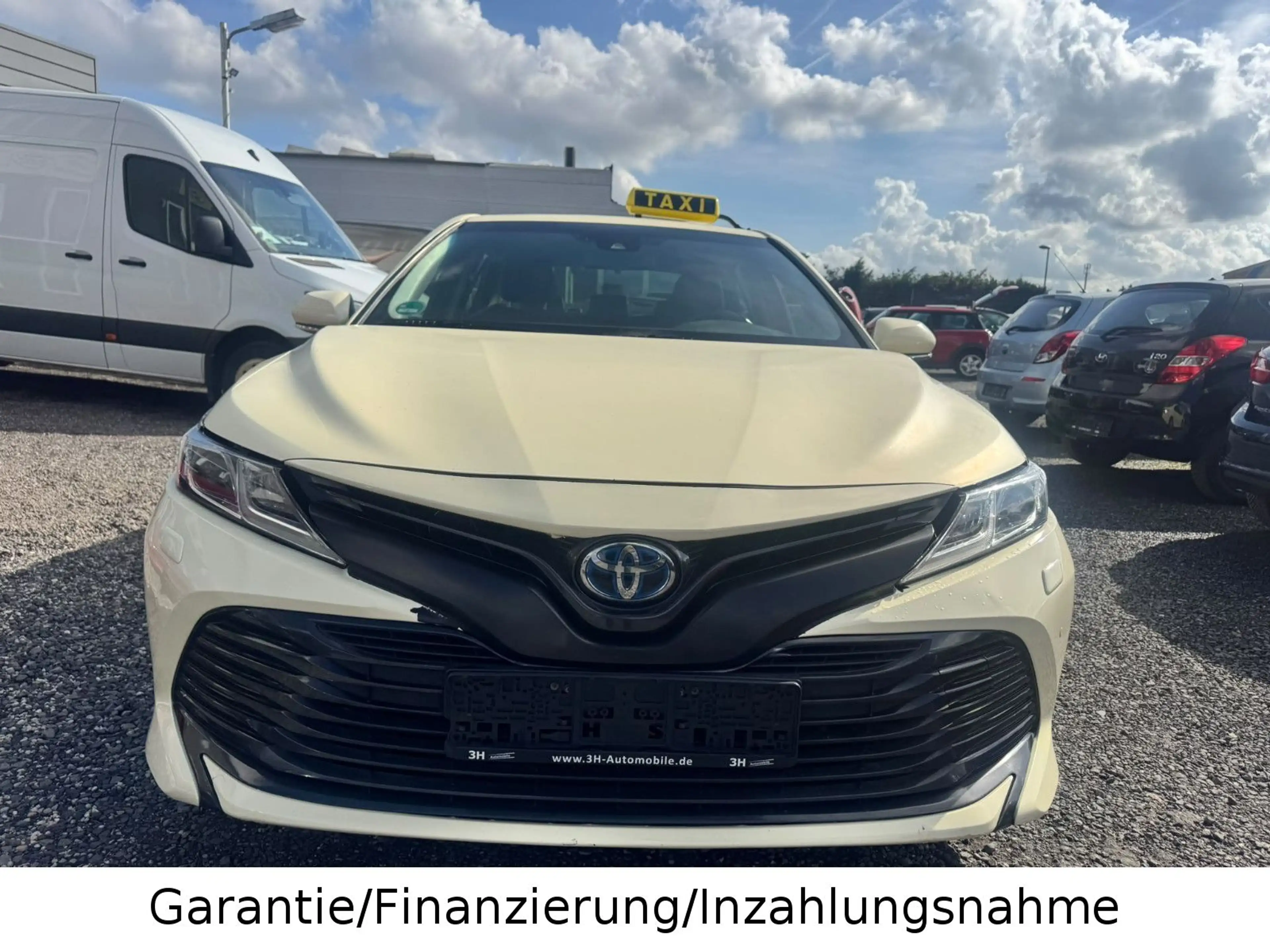 Toyota Camry Hybrid BusinessEdition*1.HD*TüvNeu*Volleder — photo 2