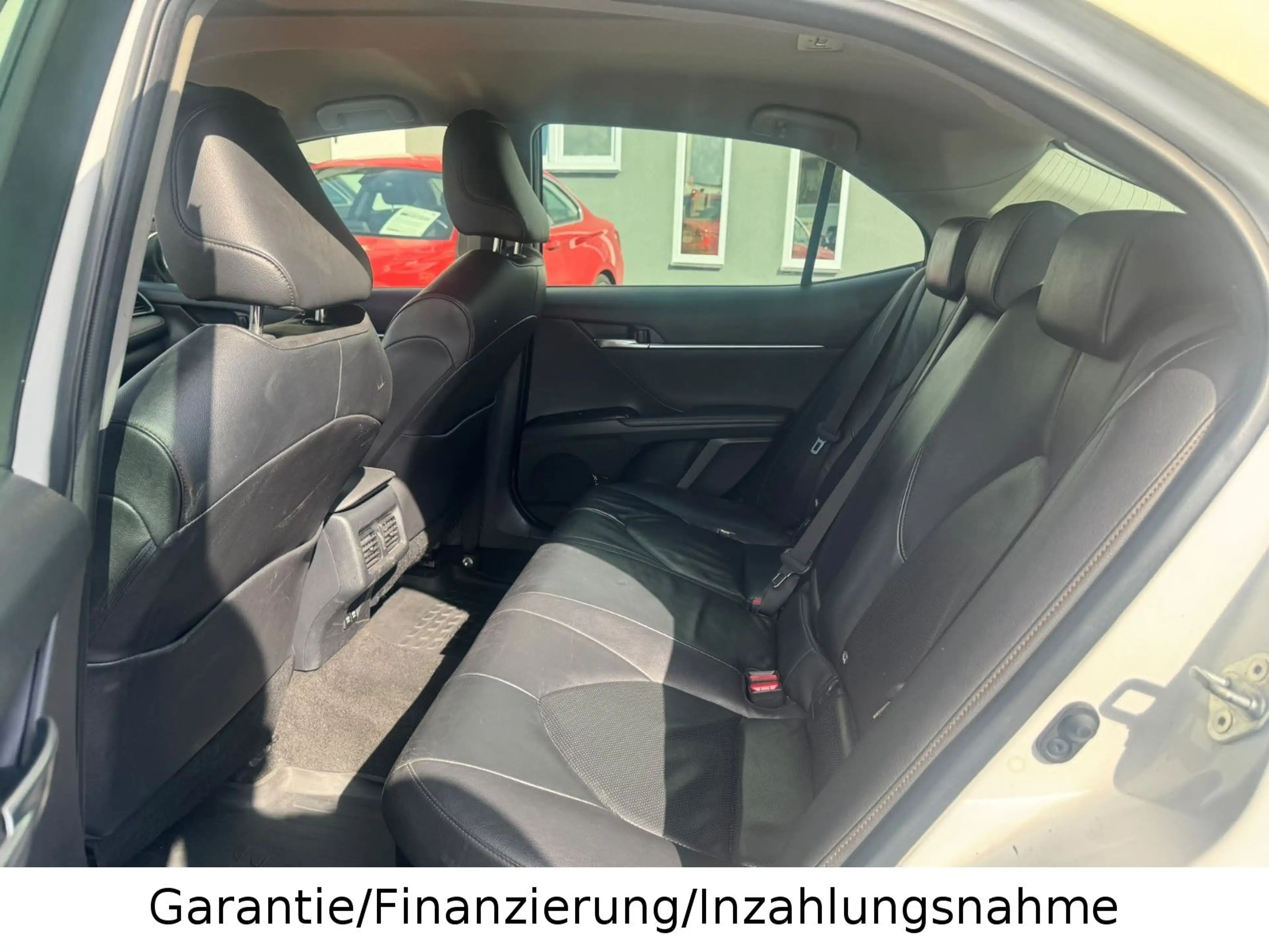 Toyota Camry Hybrid BusinessEdition*1.HD*TüvNeu*Volleder — photo 14