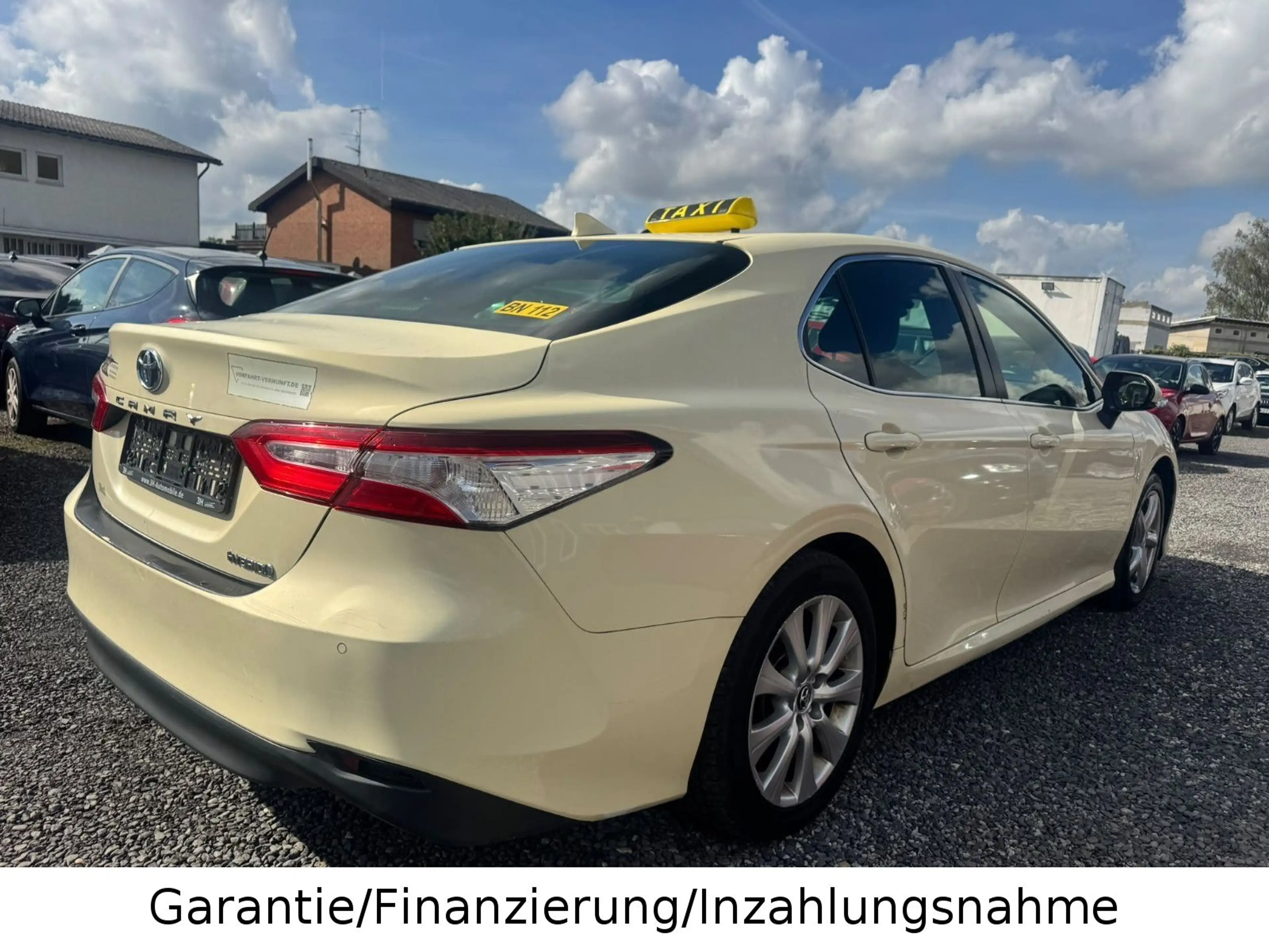 Toyota Camry Hybrid BusinessEdition*1.HD*TüvNeu*Volleder — photo 4