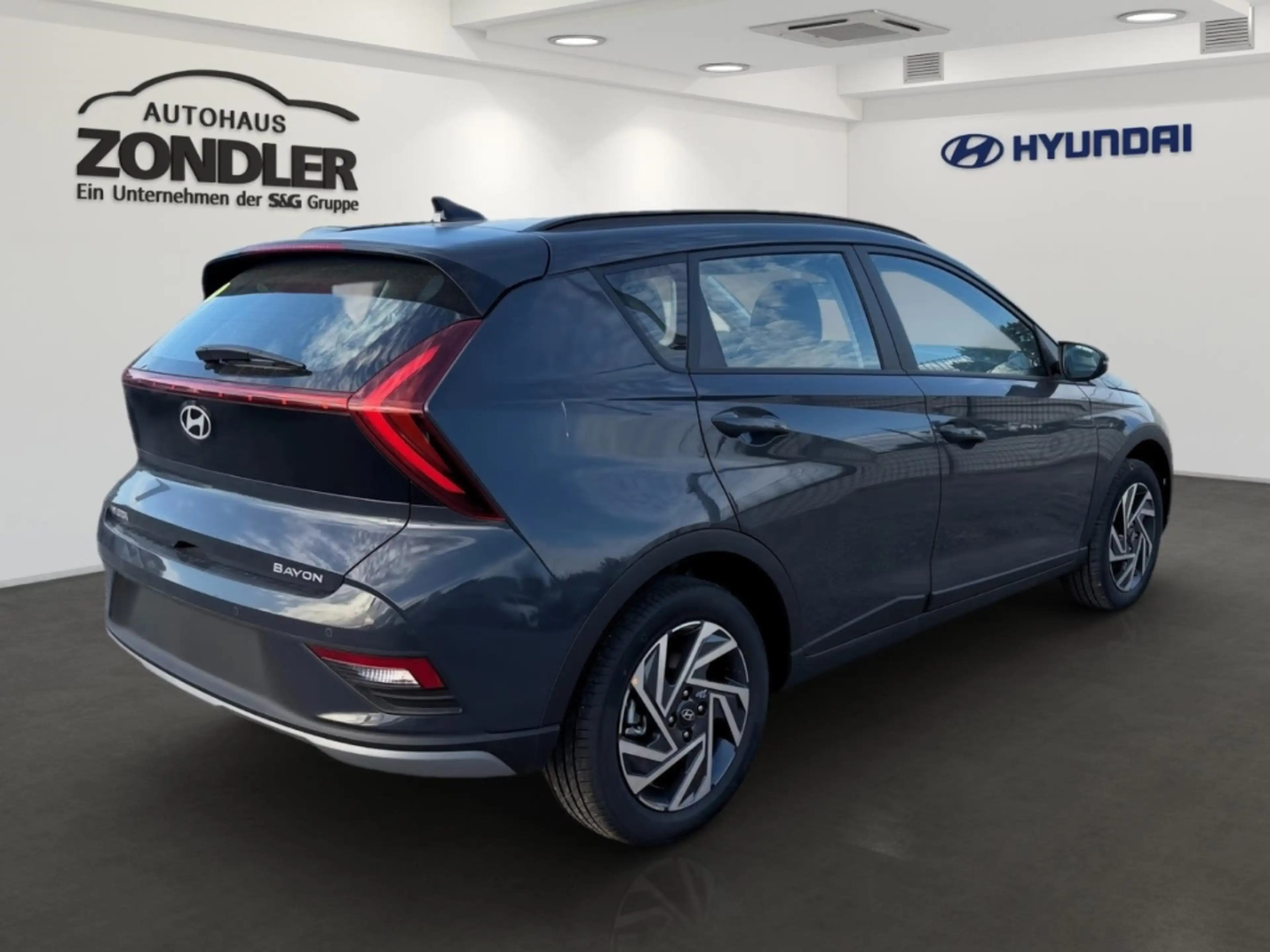 Hyundai BAYON Trend 2WD Navi Digitales Cockpit LED Apple CarPlay — photo 3