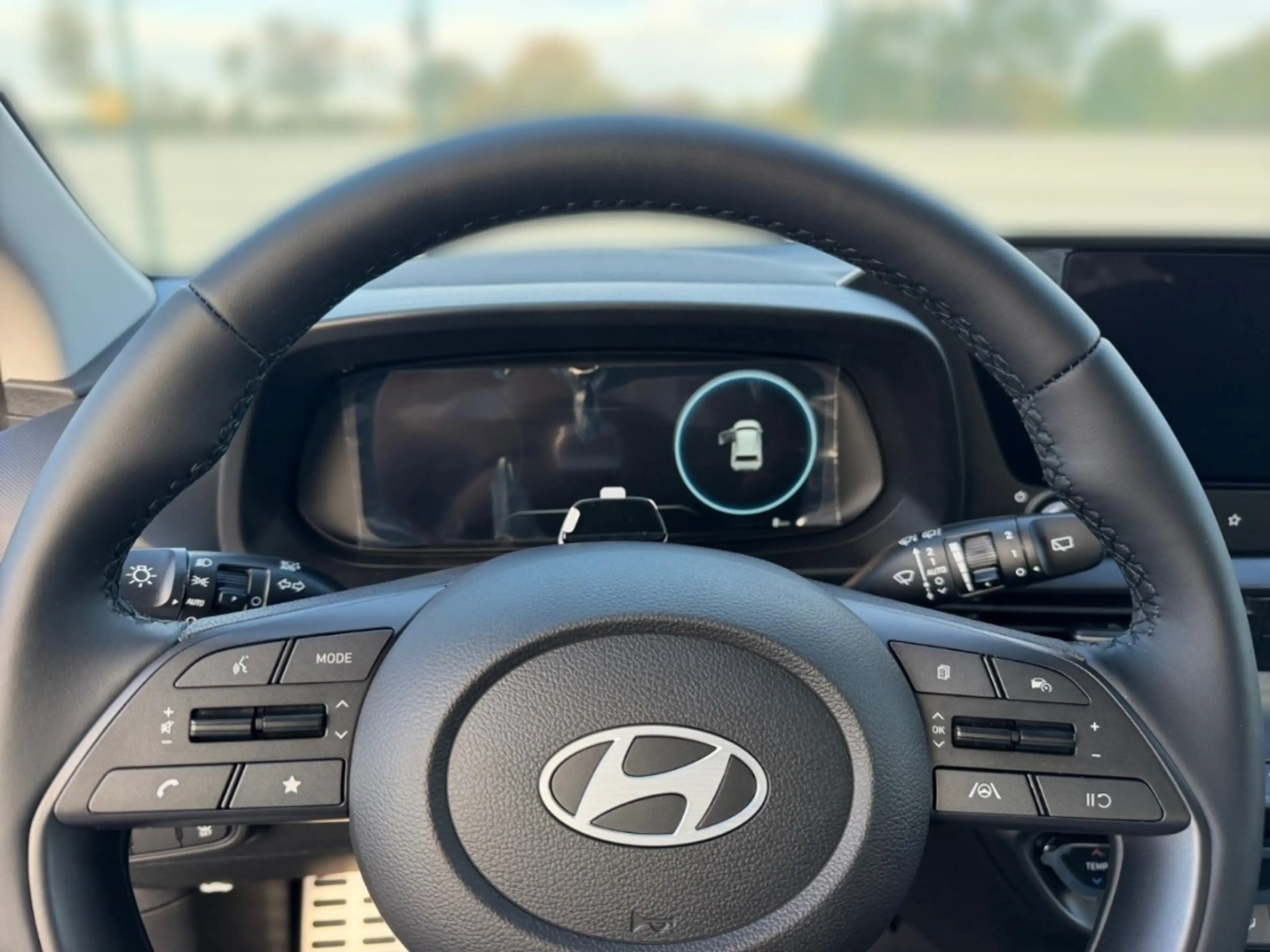 Hyundai BAYON Trend 2WD Navi Digitales Cockpit LED Apple CarPlay — photo 8