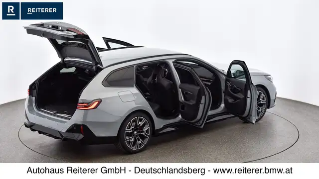 BMW 5 Series view 12
