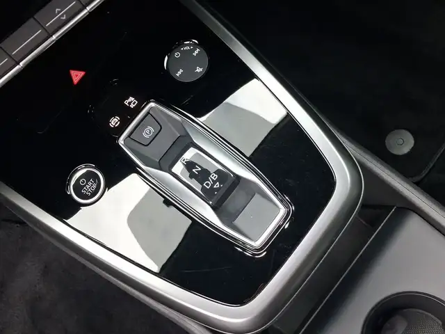 Audi Q4 E-Tron view 11