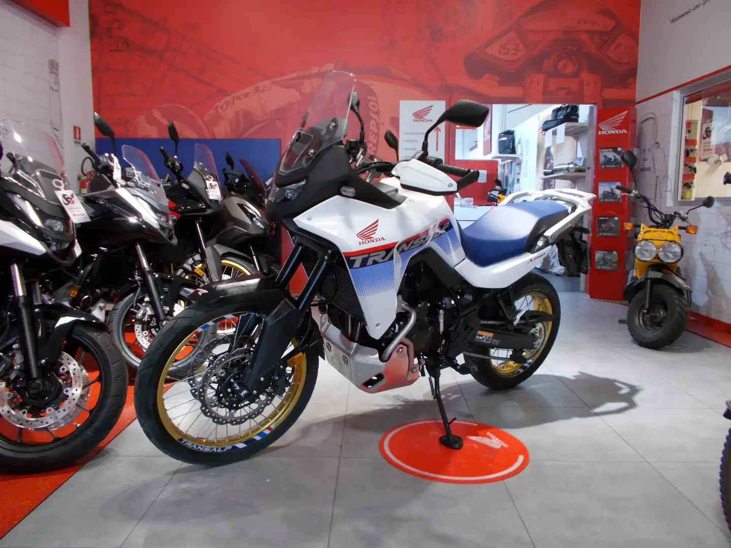 Honda XL 750 Transalp - Rally Pack Fehér - 2