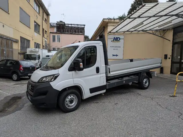 Fiat Ducato 35 2.2 Mjt 160CV   Cassonato    cassone fisso