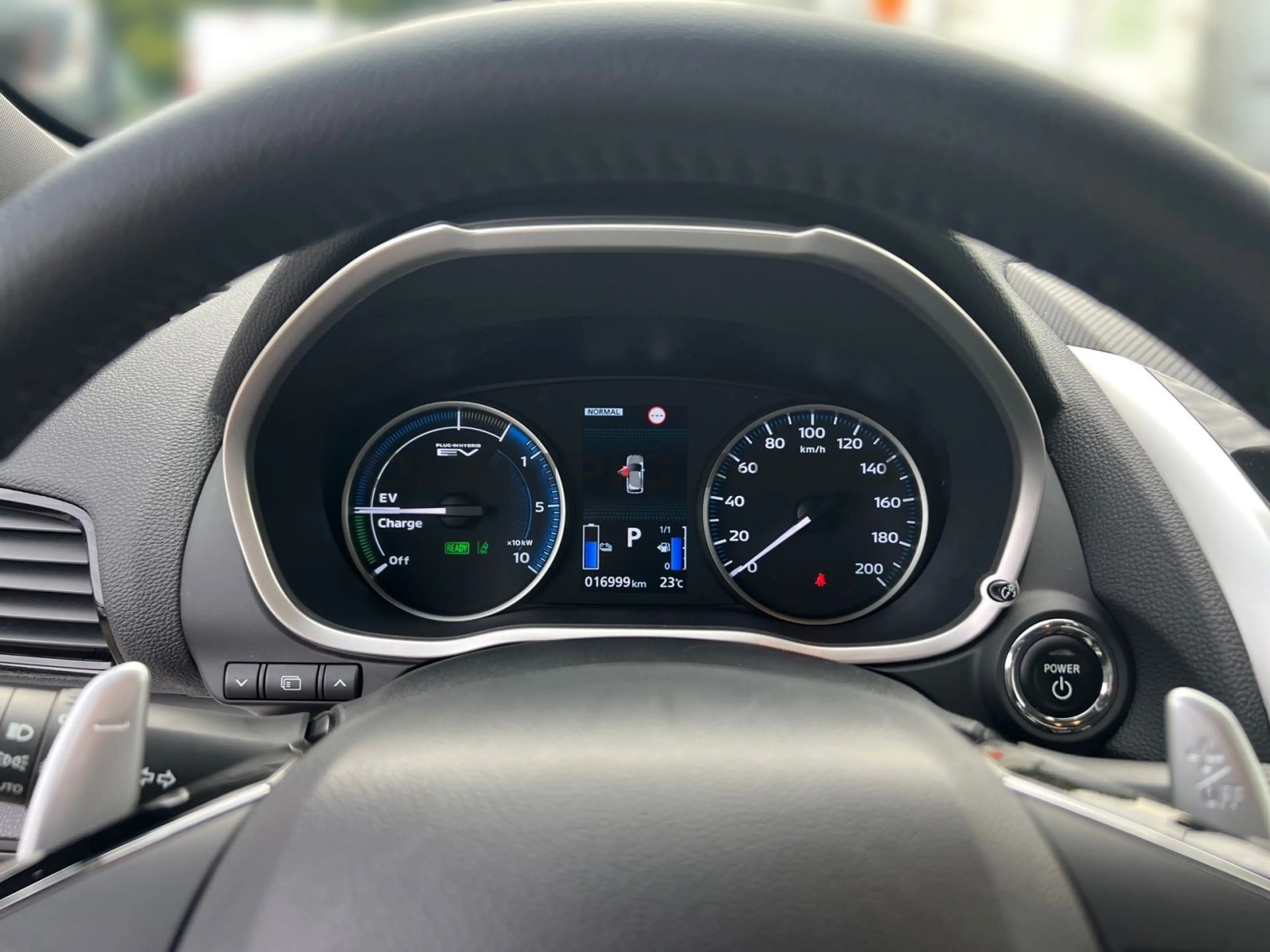 Mitsubishi Eclipse Cross Plug-in Hybrid Plus 2,4 NAVI KAMER — photo 8