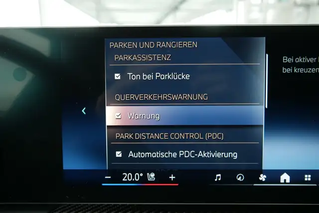 BMW 330 e xDrive *M-Paket Pro/M-Sitze/AHK/H&K Sound/DA-Prof./360°* Ansicht 30