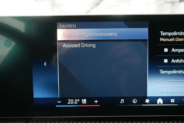 BMW 330 e xDrive *M-Paket Pro/M-Sitze/AHK/H&K Sound/DA-Prof./360°* Ansicht 29