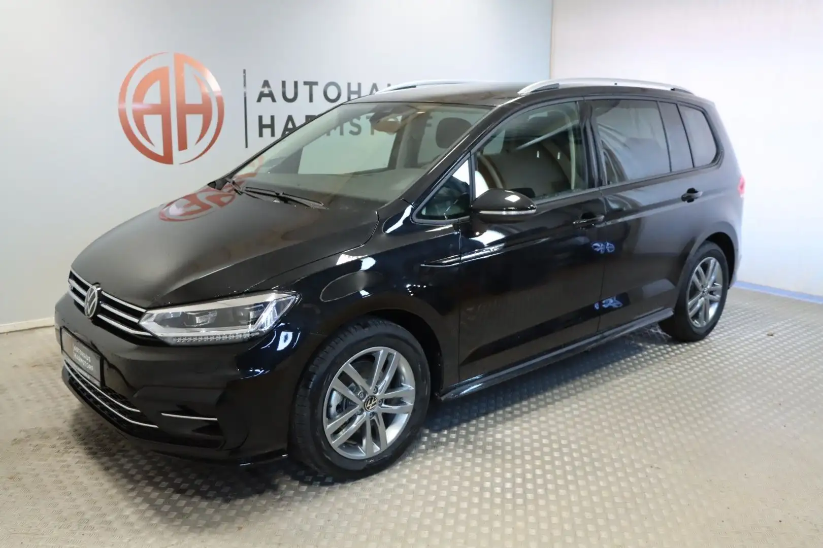 Volkswagen Touran 2.0 DSG R-Line 7-Sitze AHK Kamera Schwarz - 2