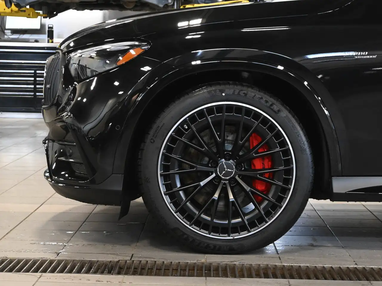 Mercedes-Benz GLC снимка Mercedes-Benz GLC
