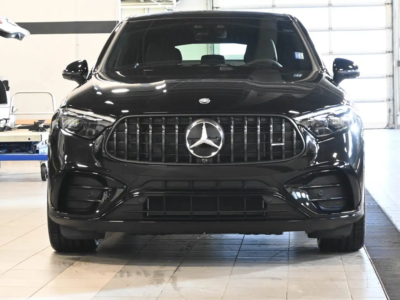 Mercedes-Benz GLC снимка Mercedes-Benz GLC