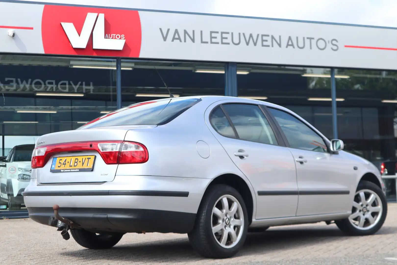SEAT Toledo 1.8-20V Signo | Trekhaak | Airco | Cruise Gris - 2