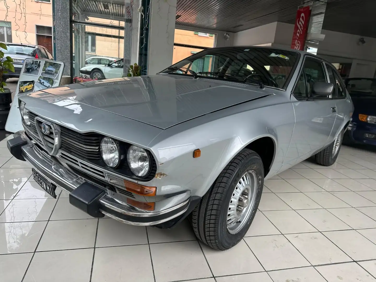 Alfa Romeo GTV GTV 2.0 L Grigio - 2
