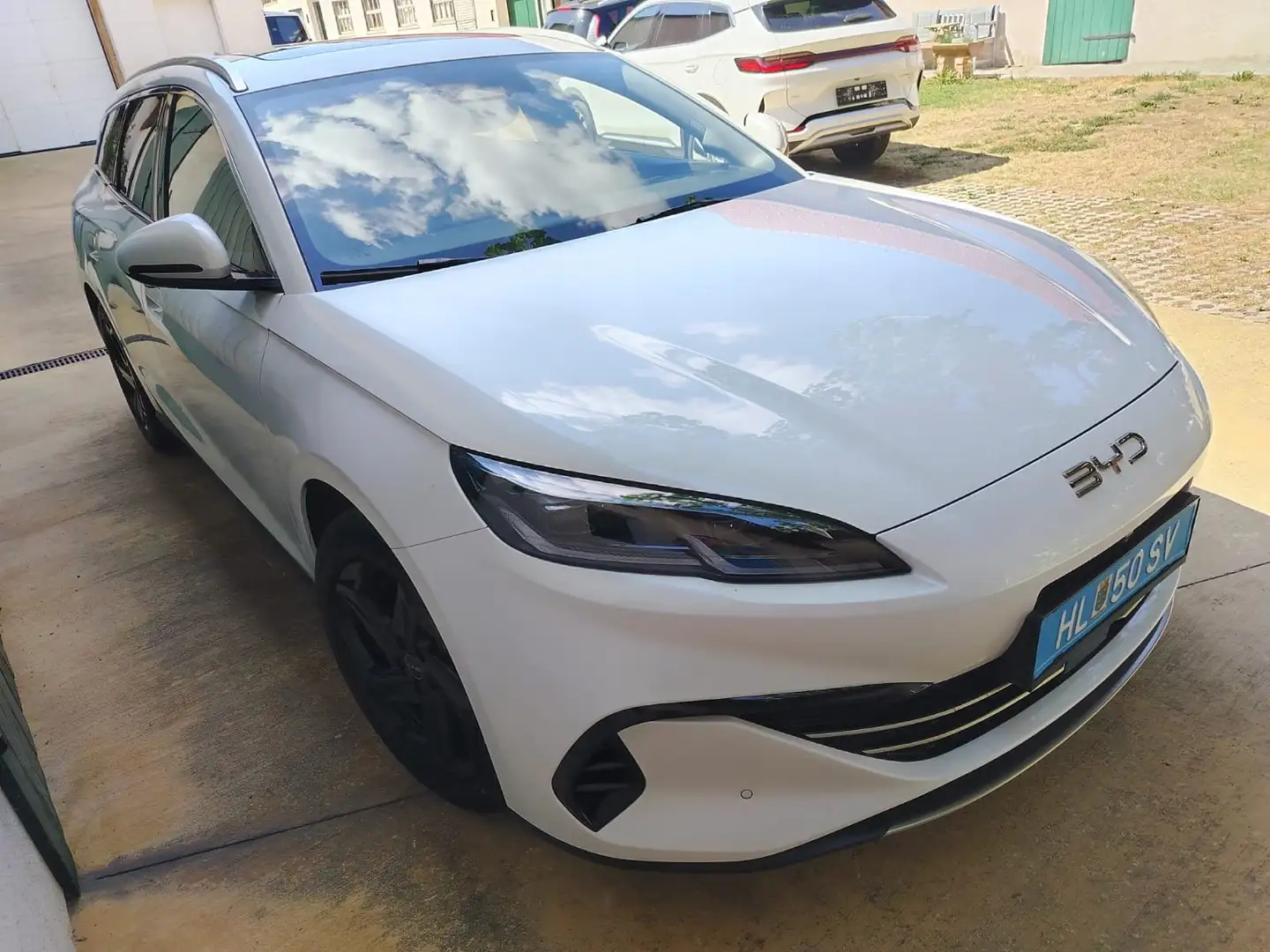 BYD Seal 6 DM-i TOURING Comfort *Ö-Pakt*in Anlieferung* Weiß - 2