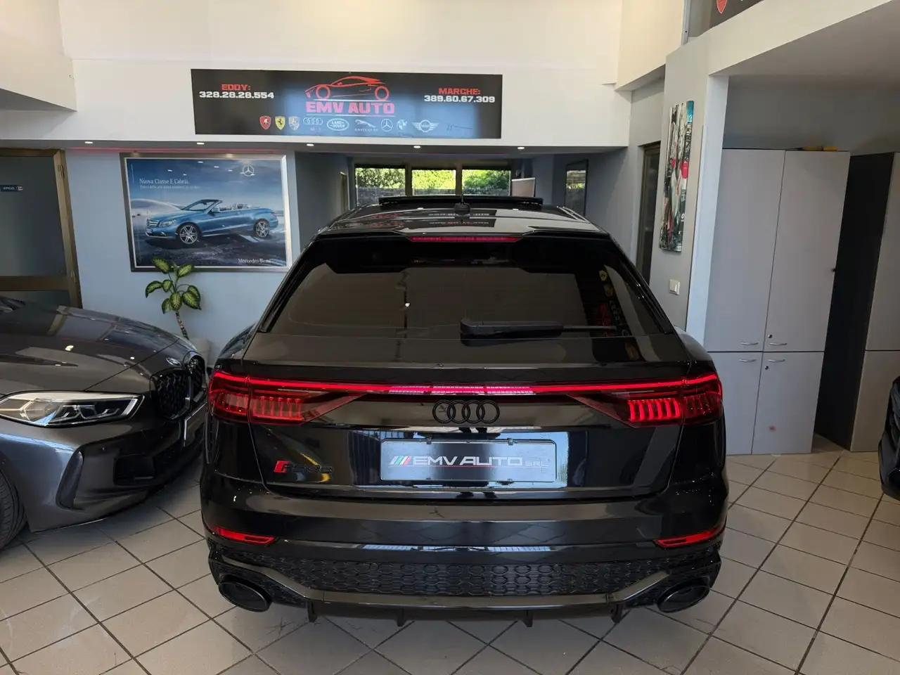 AUDI RSQ8 TFSI V8 QUATTRO HYBRIDE - 600ch - TOIT PANORAMIQUE - CAMÉRA D'AIDE AU STATIONNEMENT - HAYON ARRIÈRE ÉLECTRIQUE - SELLERIE CUIR