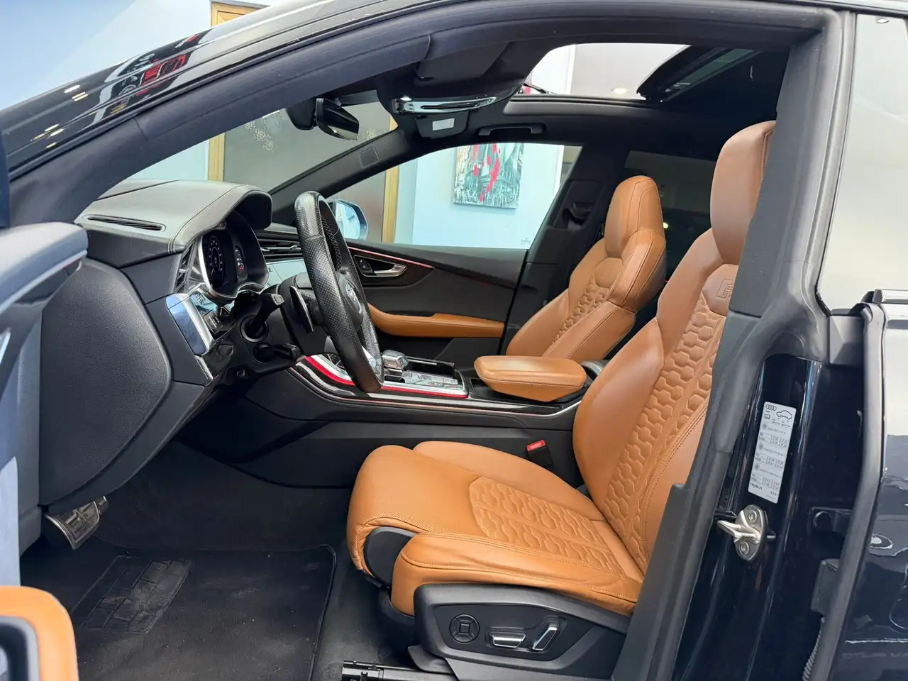 AUDI RSQ8 TFSI V8 QUATTRO HYBRIDE - 600ch - TOIT PANORAMIQUE - CAMÉRA D'AIDE AU STATIONNEMENT - HAYON ARRIÈRE ÉLECTRIQUE - SELLERIE CUIR