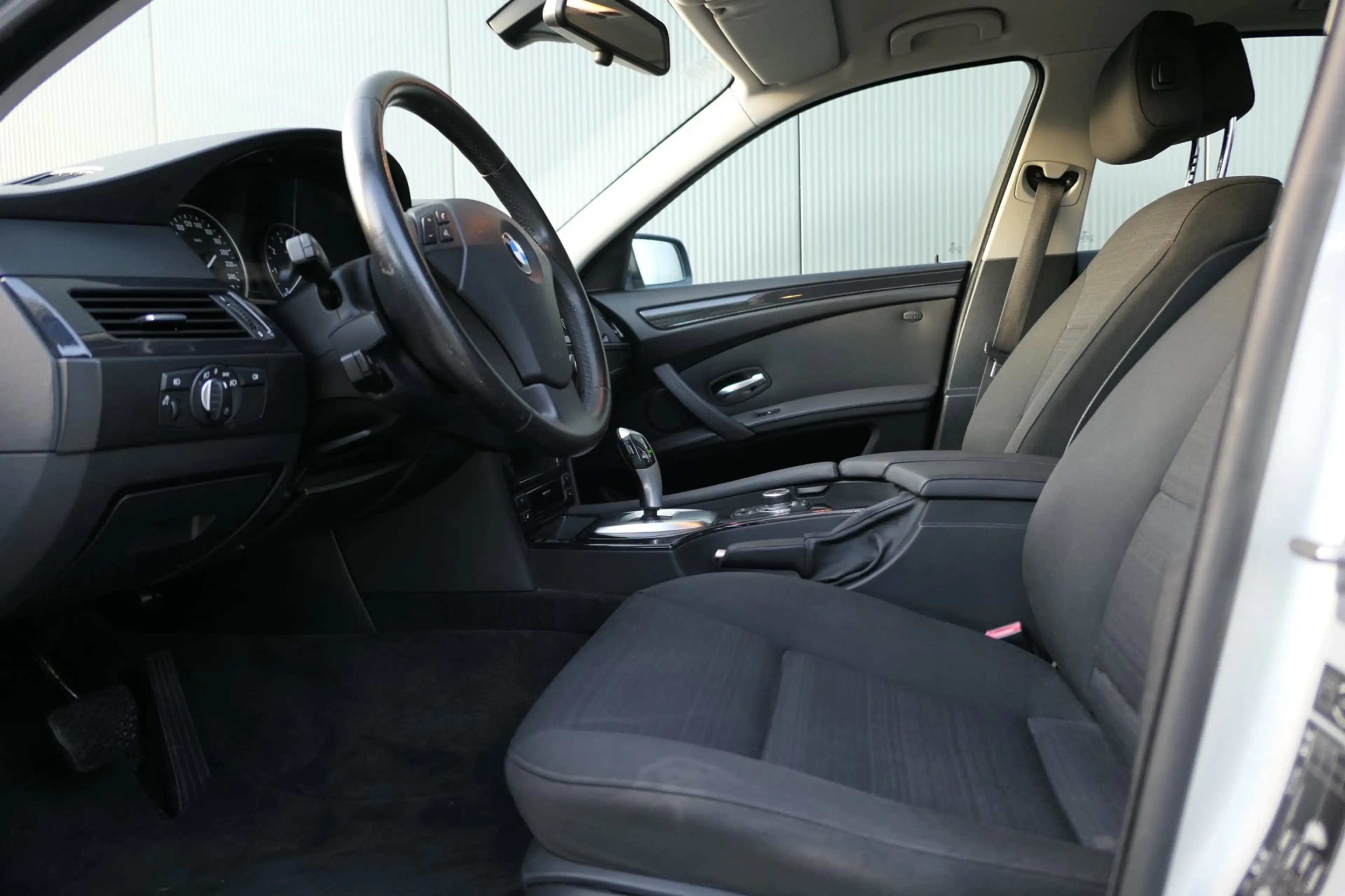 BMW 523 5-serie 523i Business Line Edition II 6-Cilinder Y — photo 3