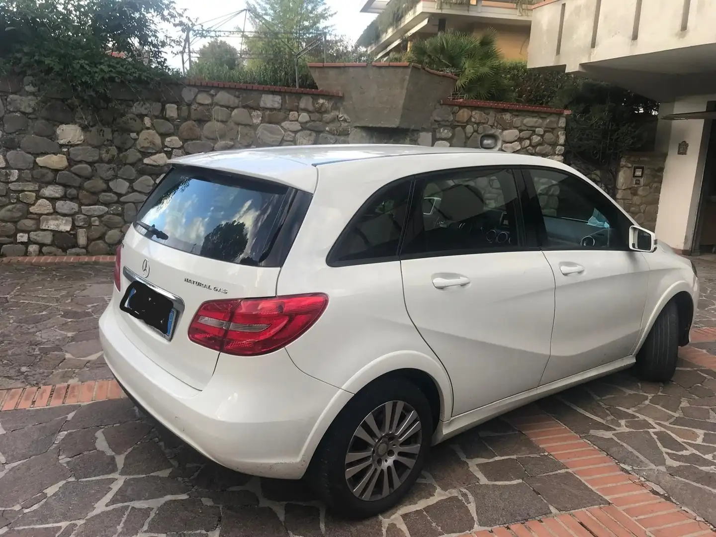 Mercedes-Benz B 200 B 200 NGD, Natural Gas Drive (T246/T242) bijela - 2