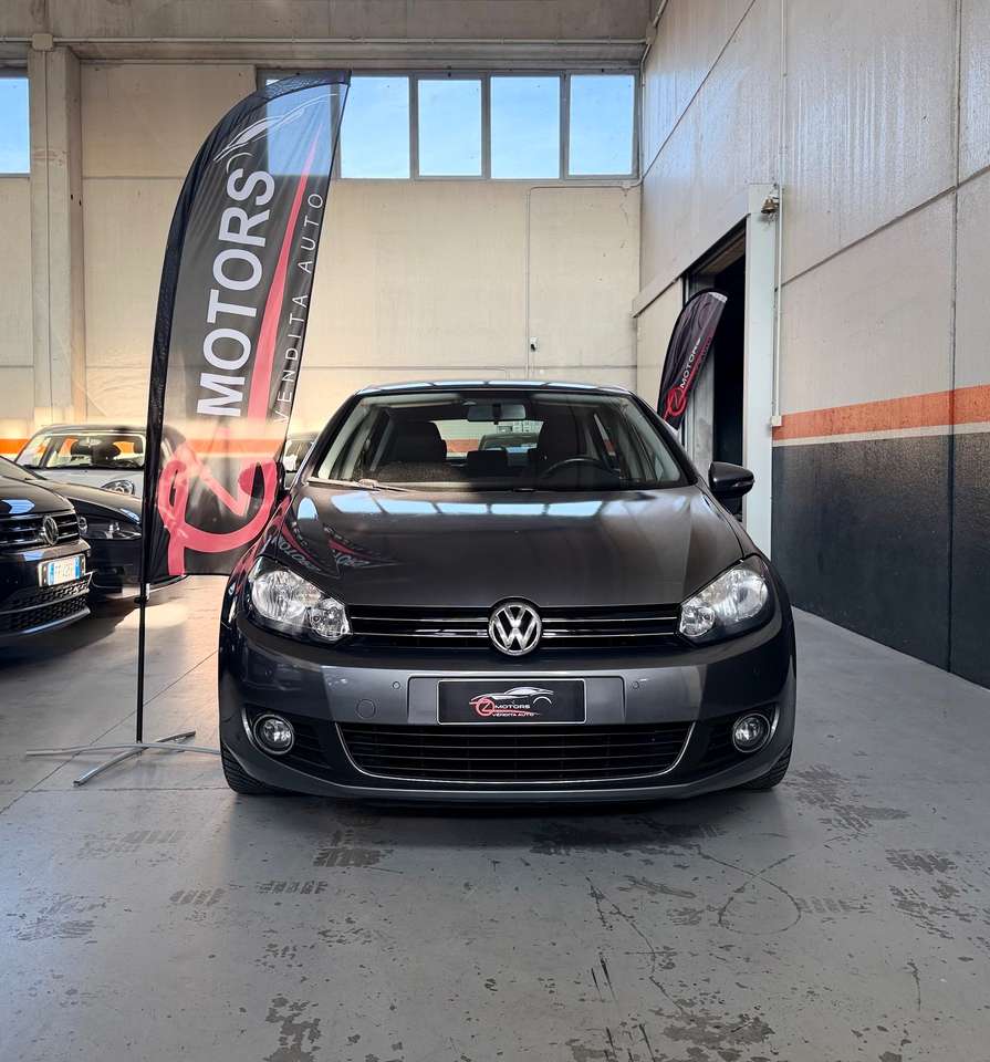 Volkswagen Golf Golf 5p 1.6 tdi Highline dsg NEOPATENTATI