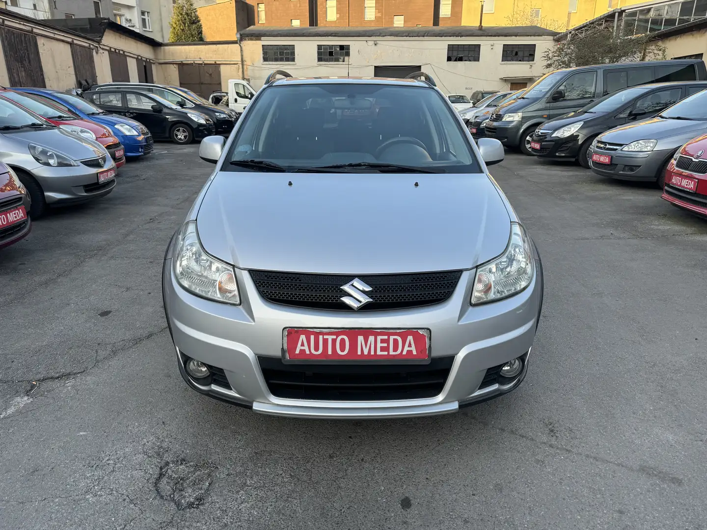 Suzuki SX4 Streetline Club*Klima*Keyless*Euro 4*Sitzheizung* Ezüst - 2